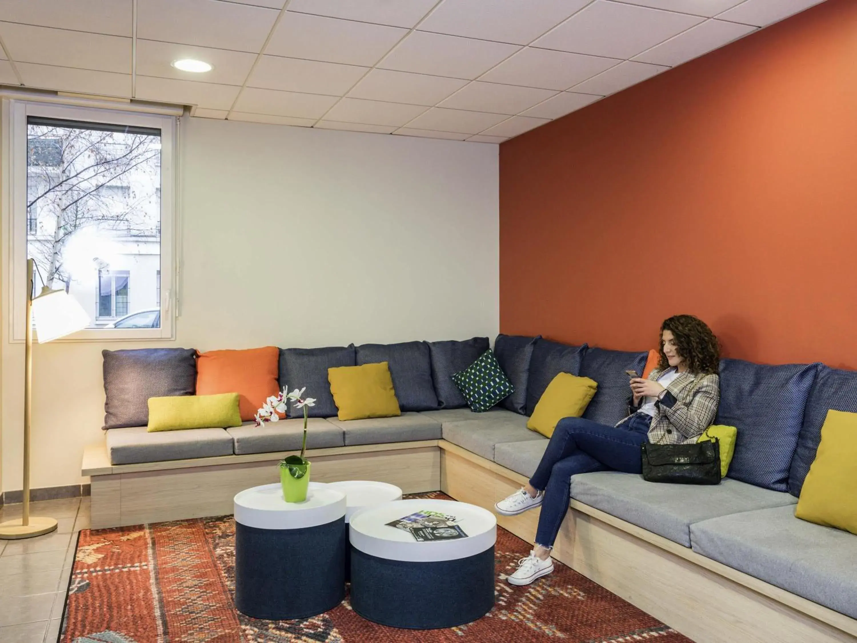 Property building in Aparthotel Adagio Access Paris Asnières Property building in Aparthotel Adagio Access Paris Asnières