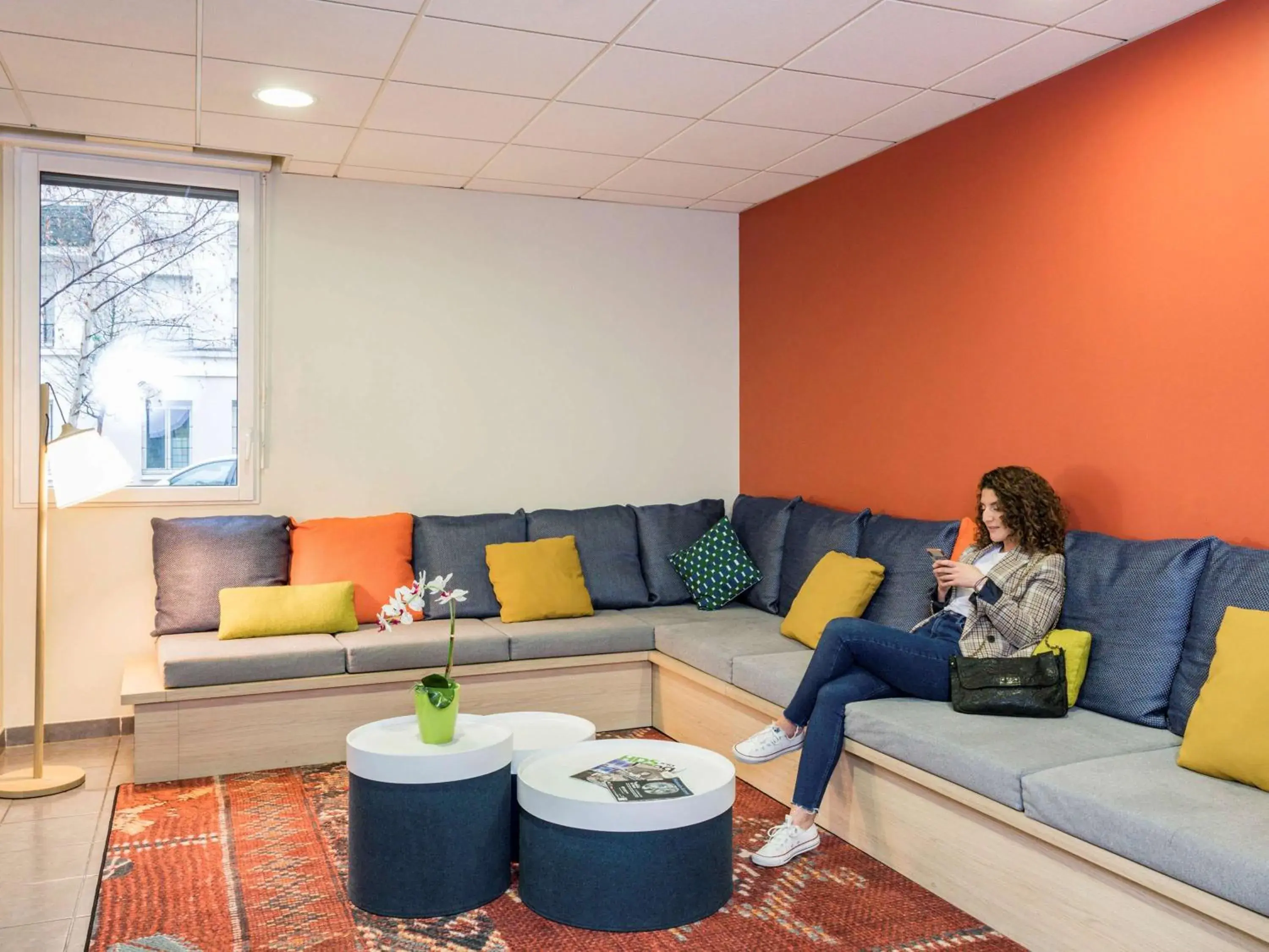 Property building in Aparthotel Adagio Access Paris Asnières Property building in Aparthotel Adagio Access Paris Asnières