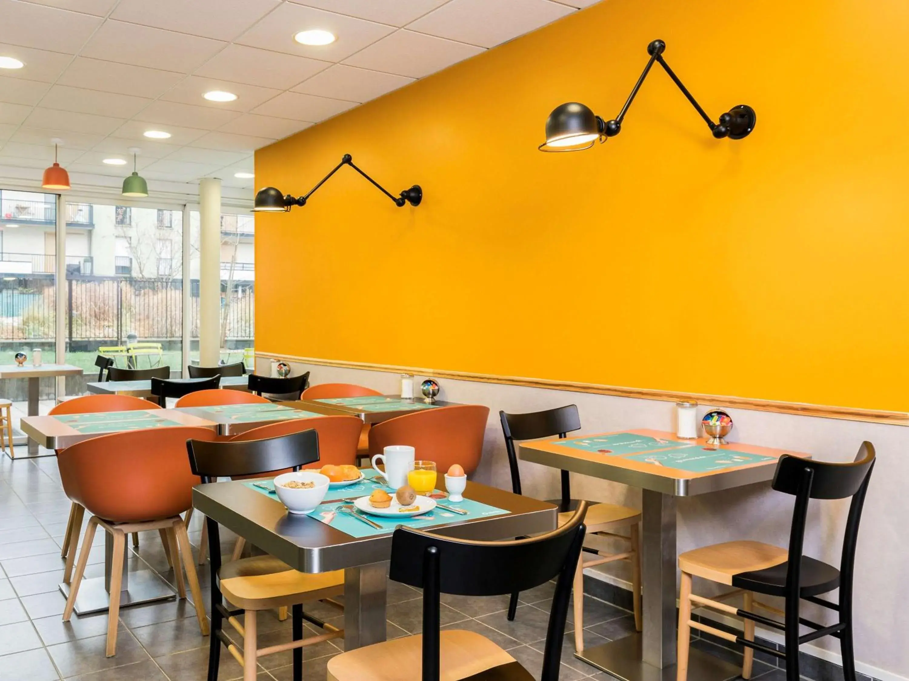 Restaurant/places to eat in Aparthotel Adagio Access Paris Asnières Restaurant/places to eat in Aparthotel Adagio Access Paris Asnières