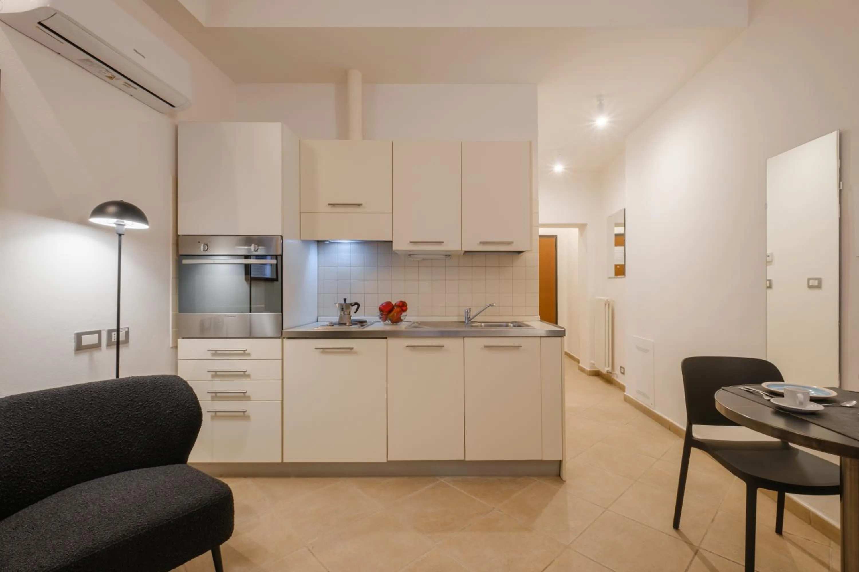 Residenza Ariosto by Studio Vita