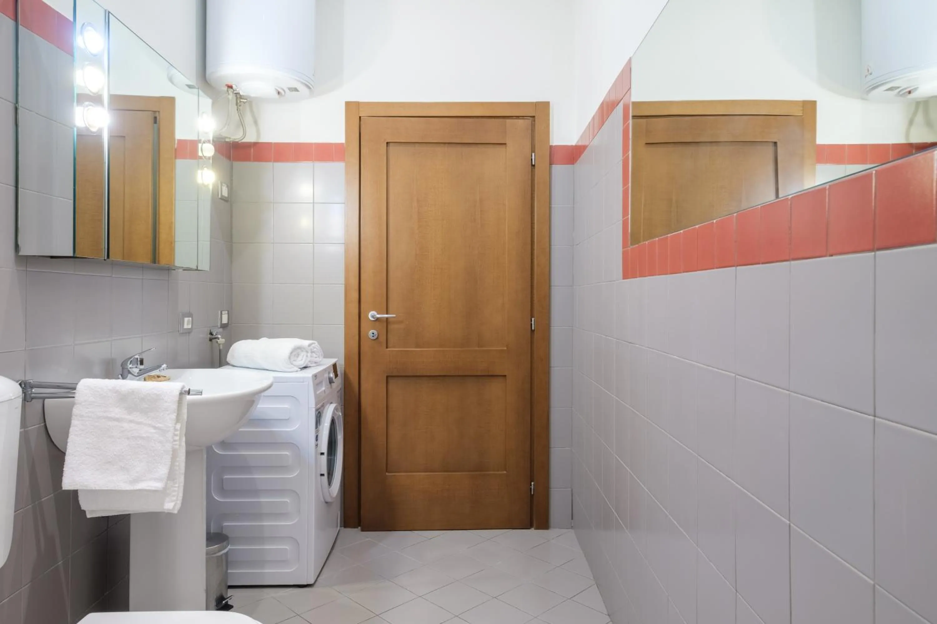 Residenza Ariosto by Studio Vita