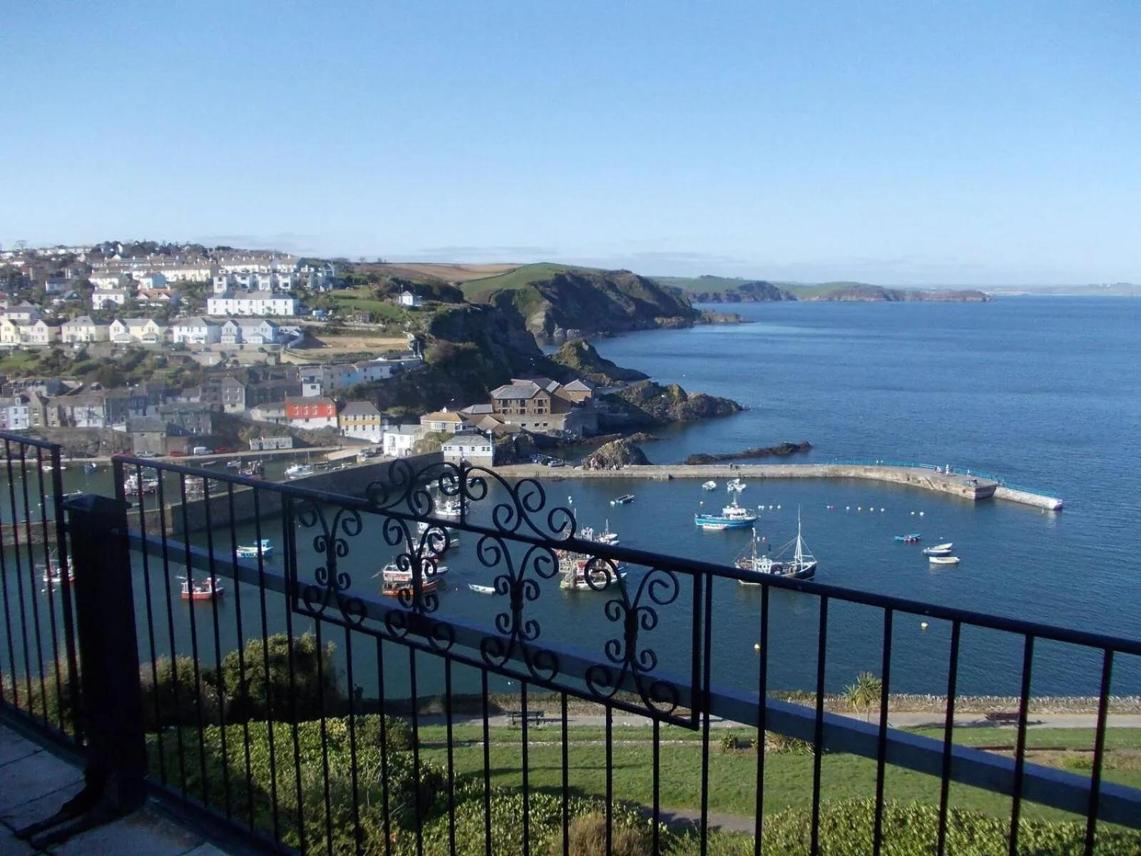 Sea view in Honeycombe House