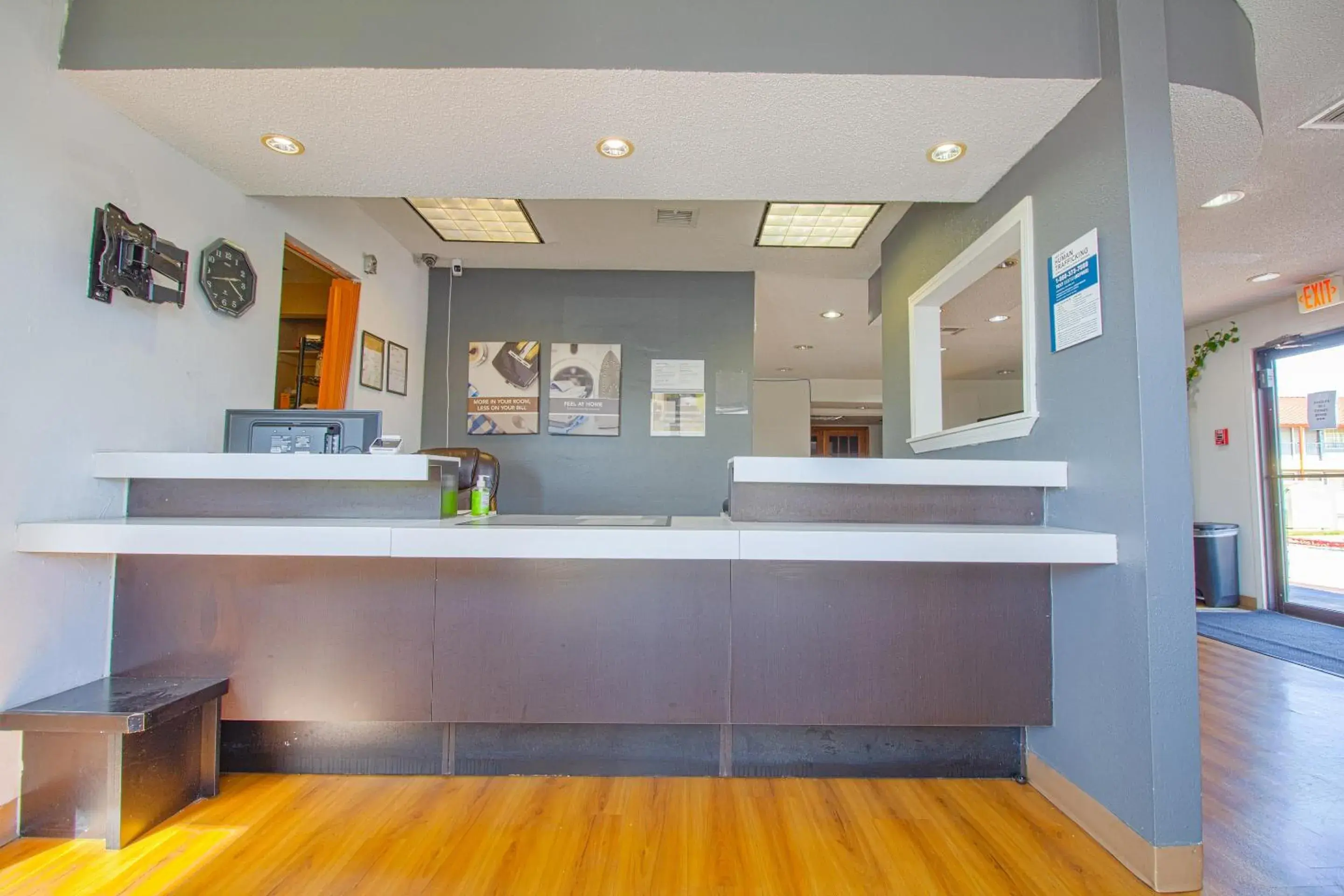 Lobby or reception in Studio Inn Extended Stay Oklahoma City Airport by OYO Lobby or reception in Studio Inn Extended Stay Oklahoma City Airport by OYO