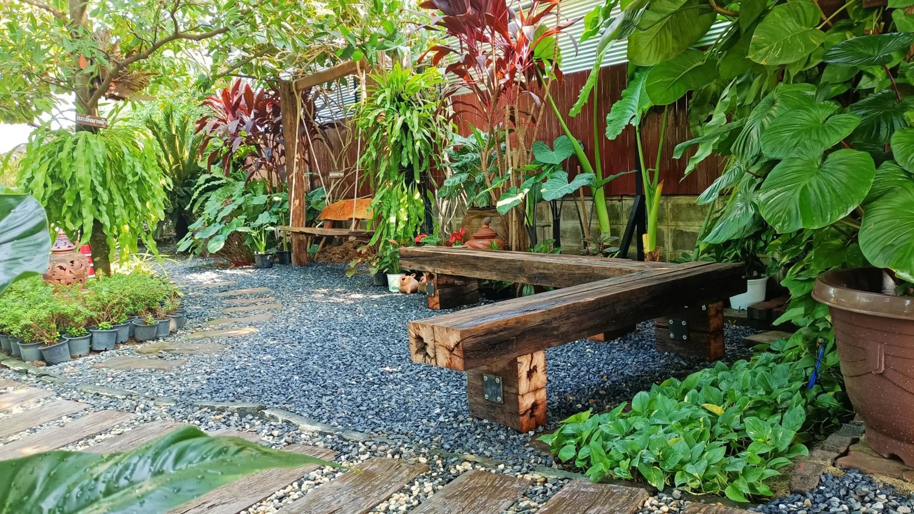 Baan Canalee (บ้านคานาลี)