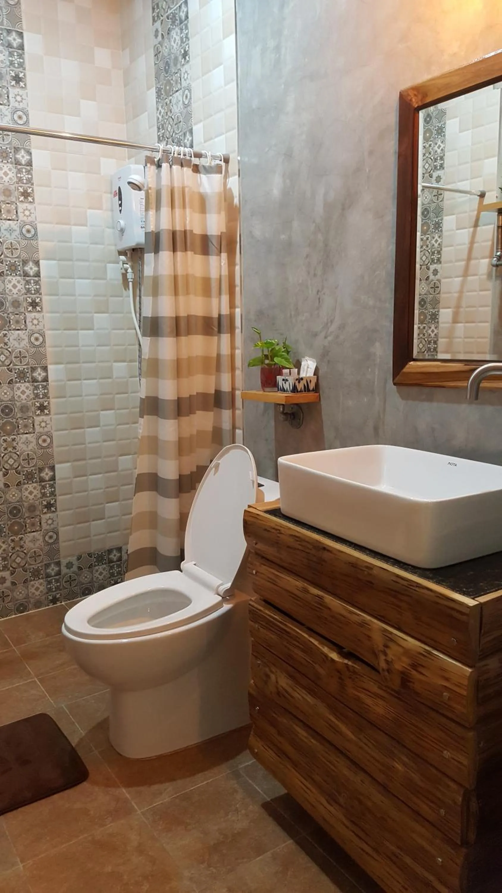 Baan Canalee (บ้านคานาลี)