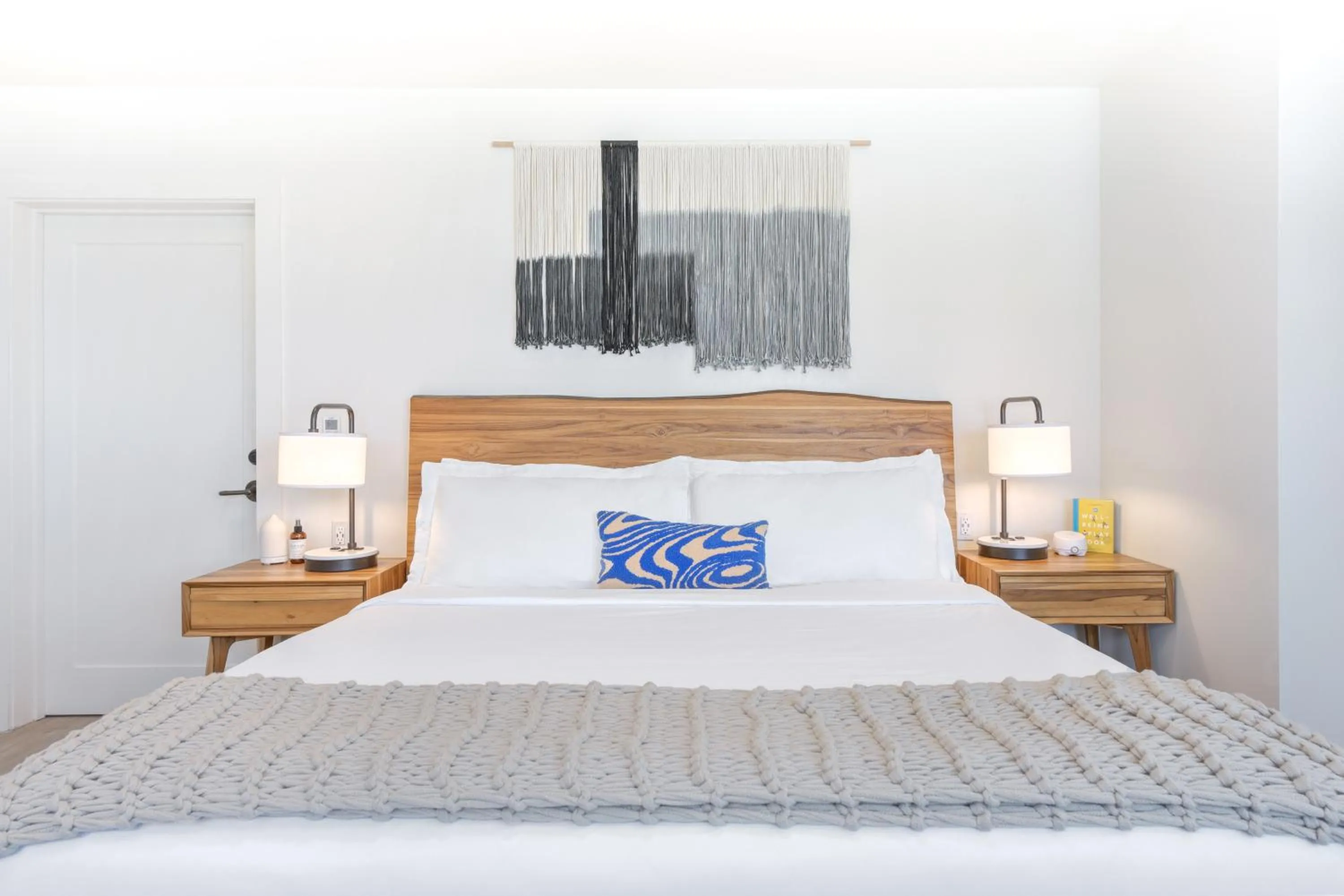 Bed in Laguna Surf Lodge by SCP Hotels