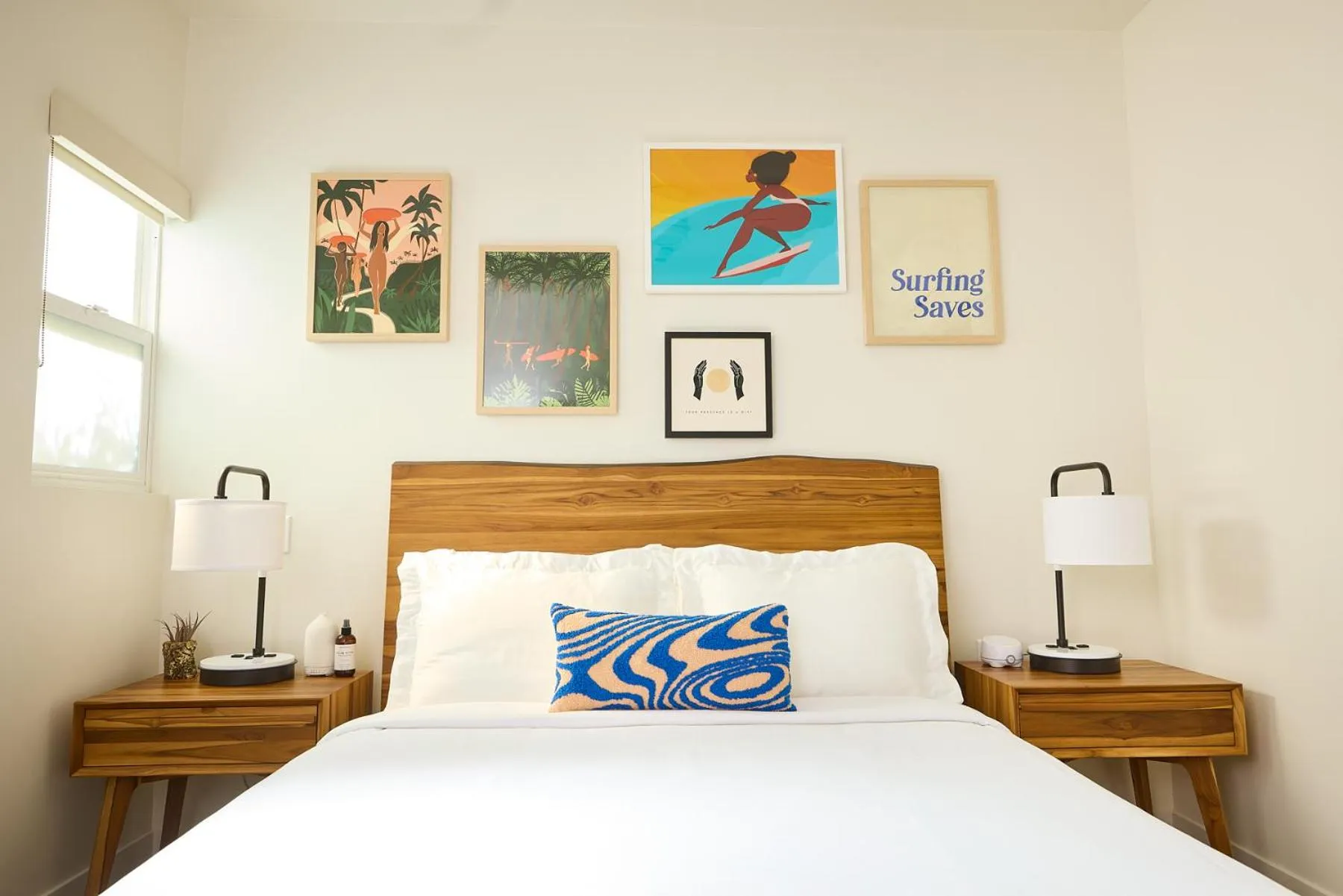 Bed in Laguna Surf Lodge by SCP Hotels