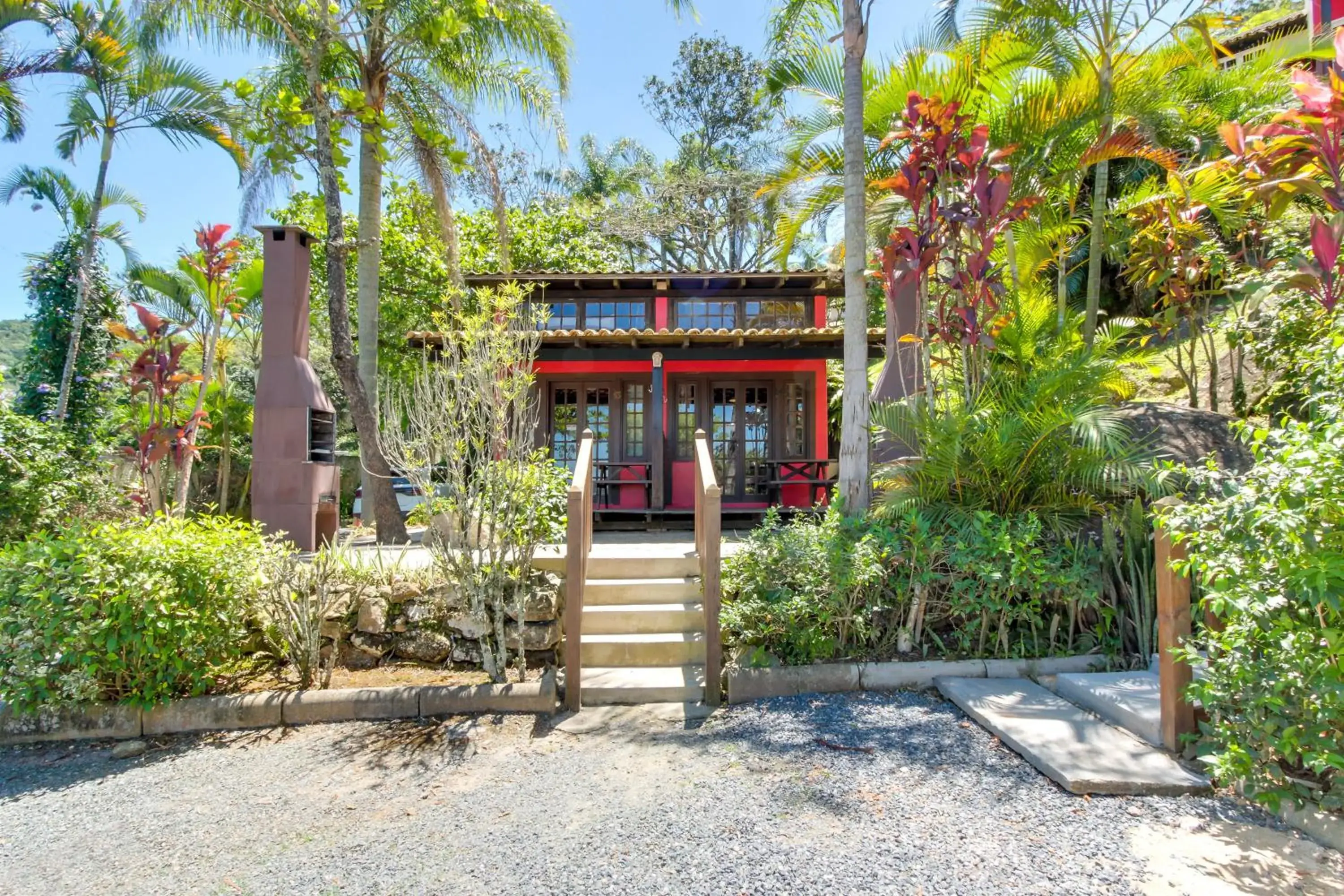 Basic Double Room in Pousada dos Ingleses Basic Double Room in Pousada dos Ingleses