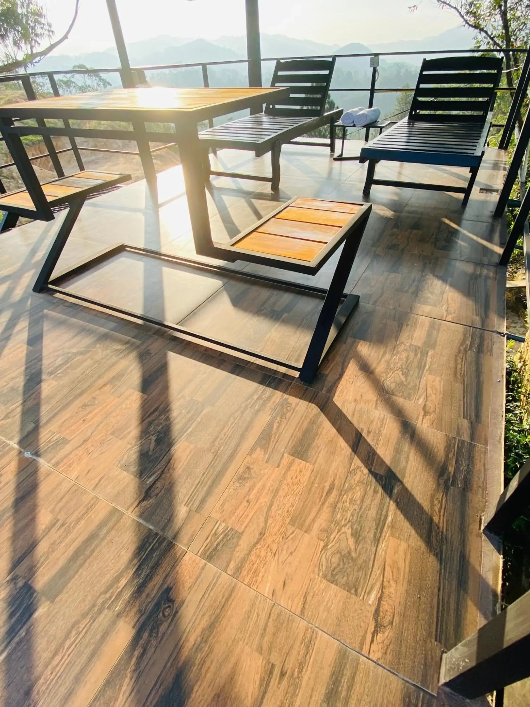 King Room with Mountain View - single occupancy in Box on clouds King Room with Mountain View - single occupancy in Box on clouds