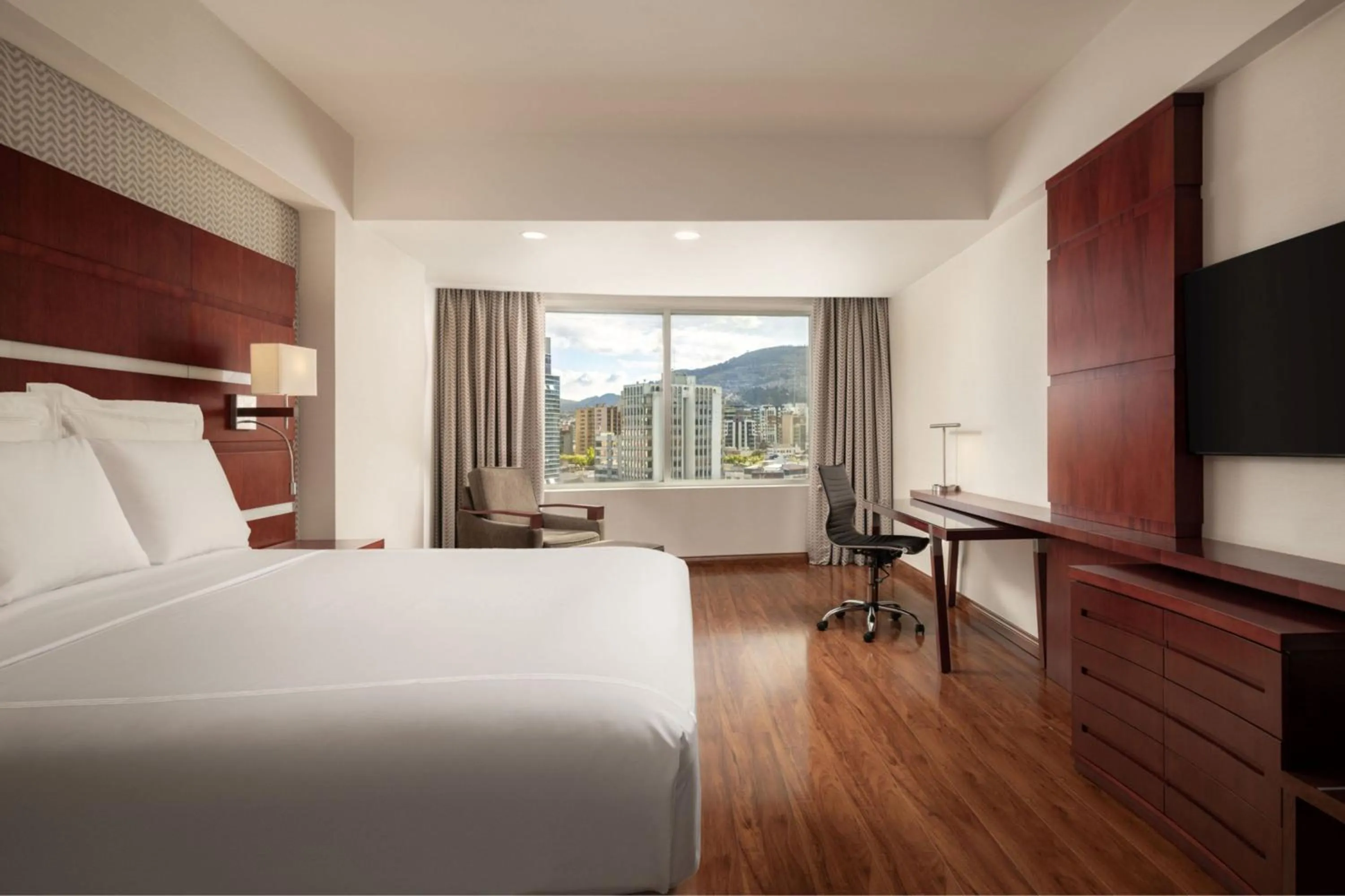 Bedroom, Bed in JW Marriott Quito