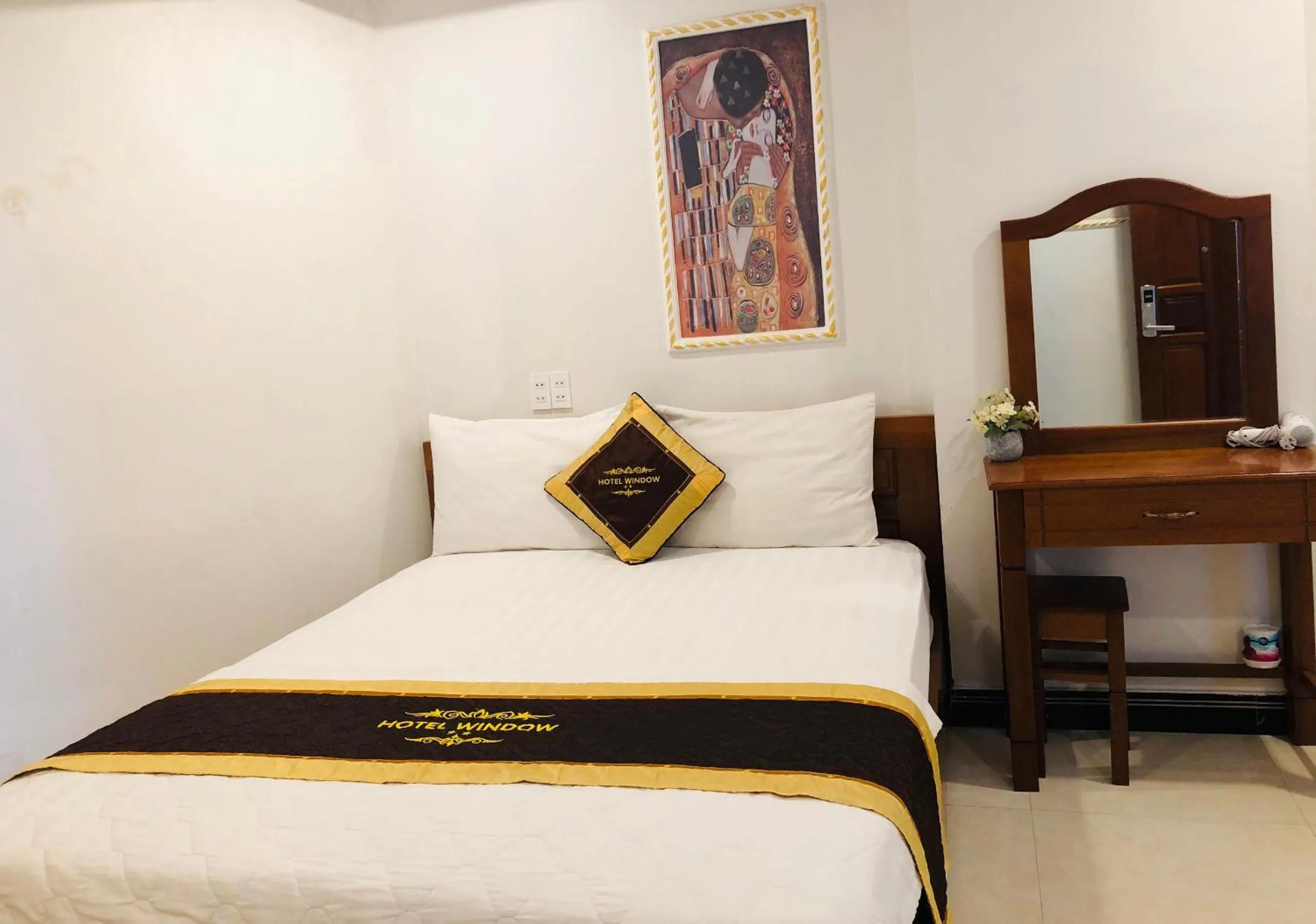 Bedroom, Bed in Window 1 Hotel