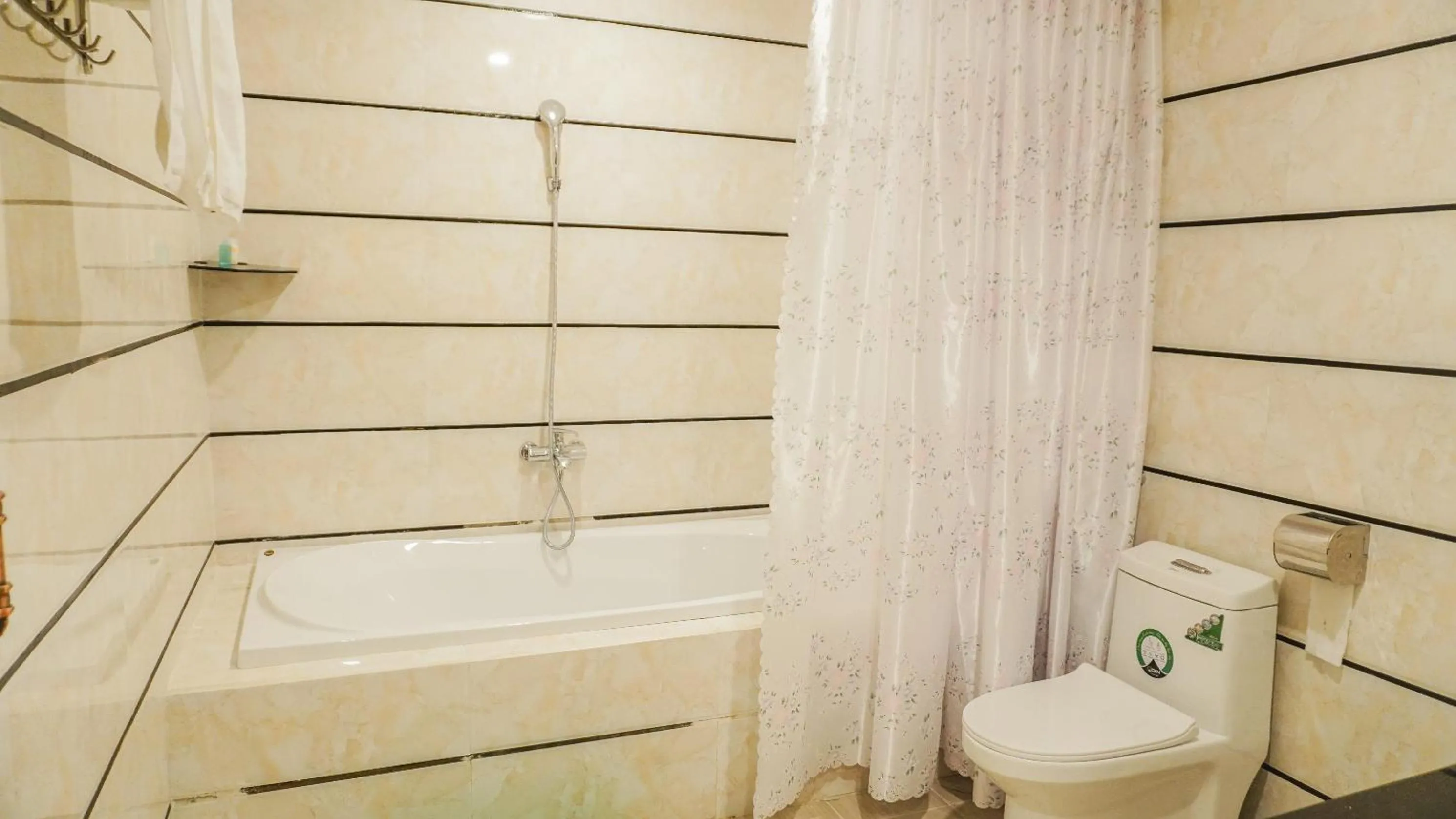 Toilet in Window 1 Hotel