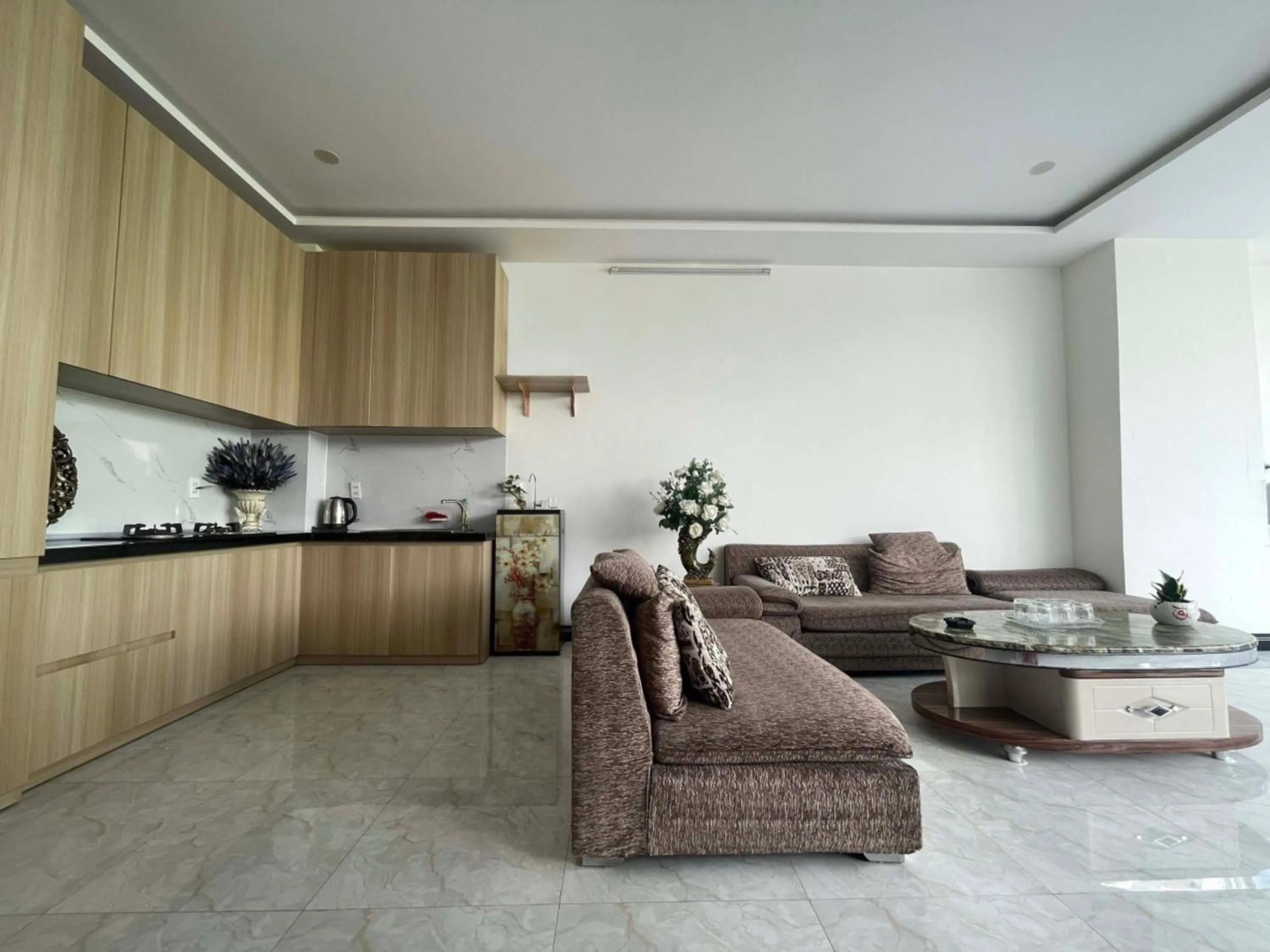 kitchen in Window 1 Hotel