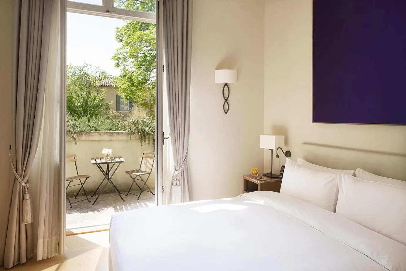 Balcony/Terrace, Bed in Château de Montcaud