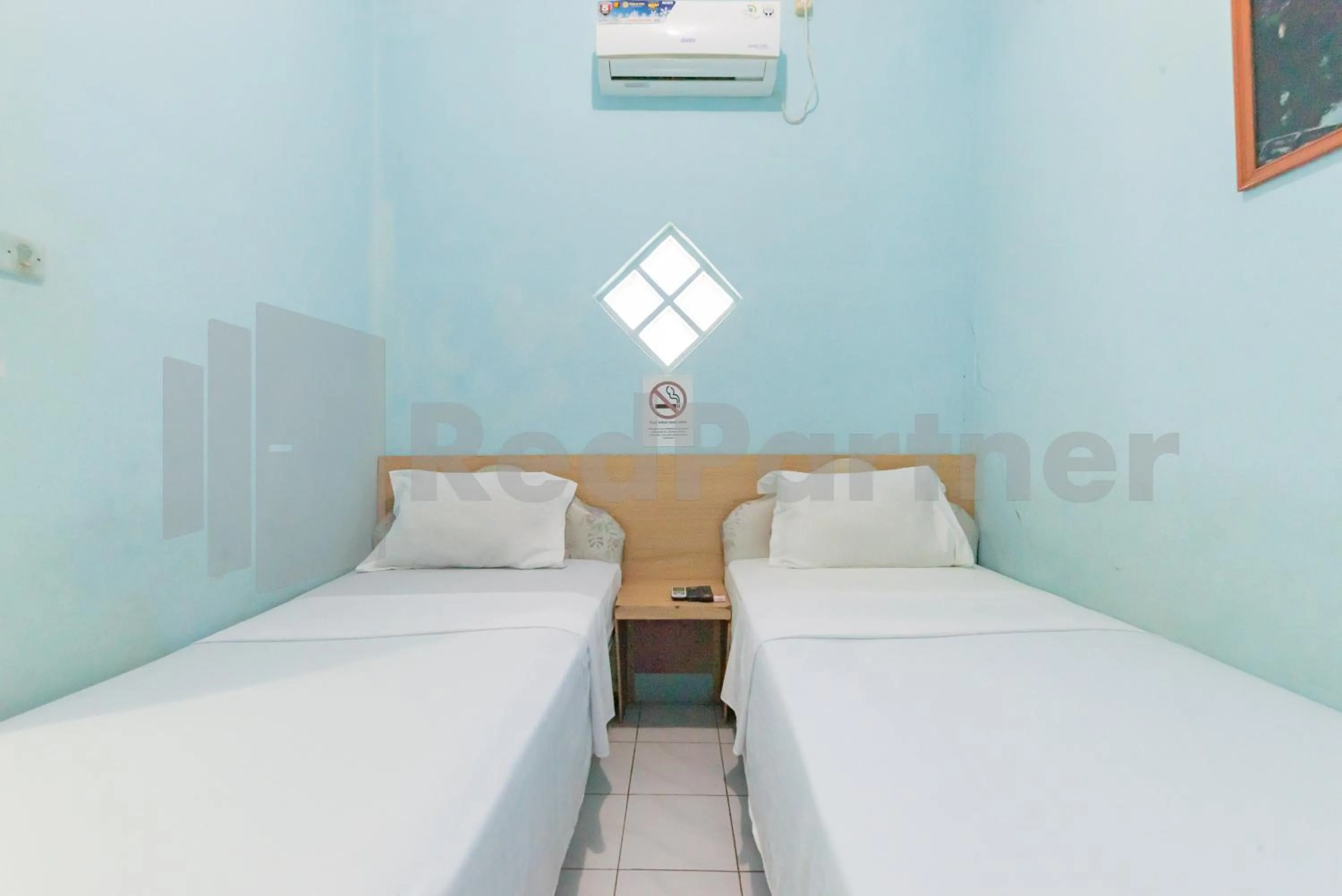 Bedroom, Bed in Grha Blue Sky Syariah RedPartner