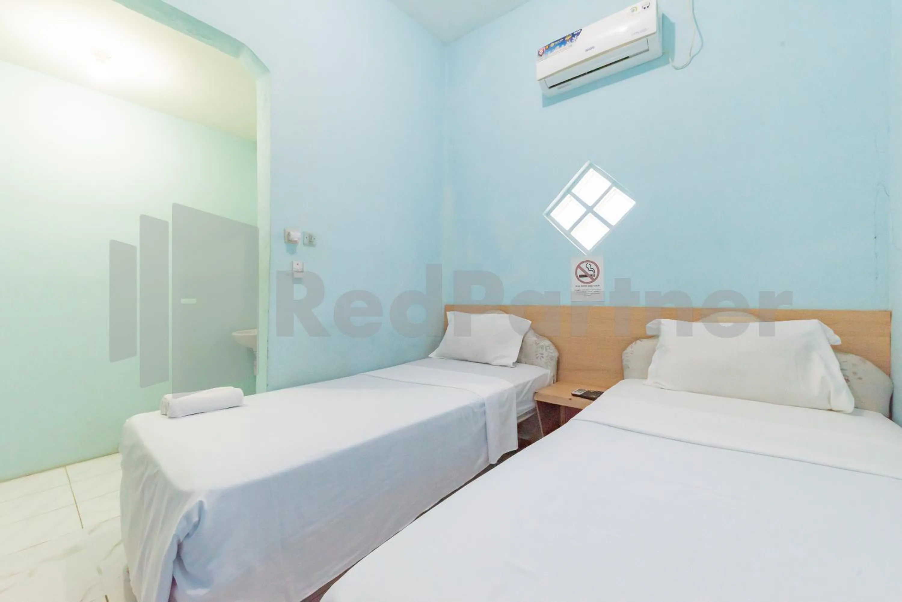 Bedroom, Bed in Grha Blue Sky Syariah RedPartner