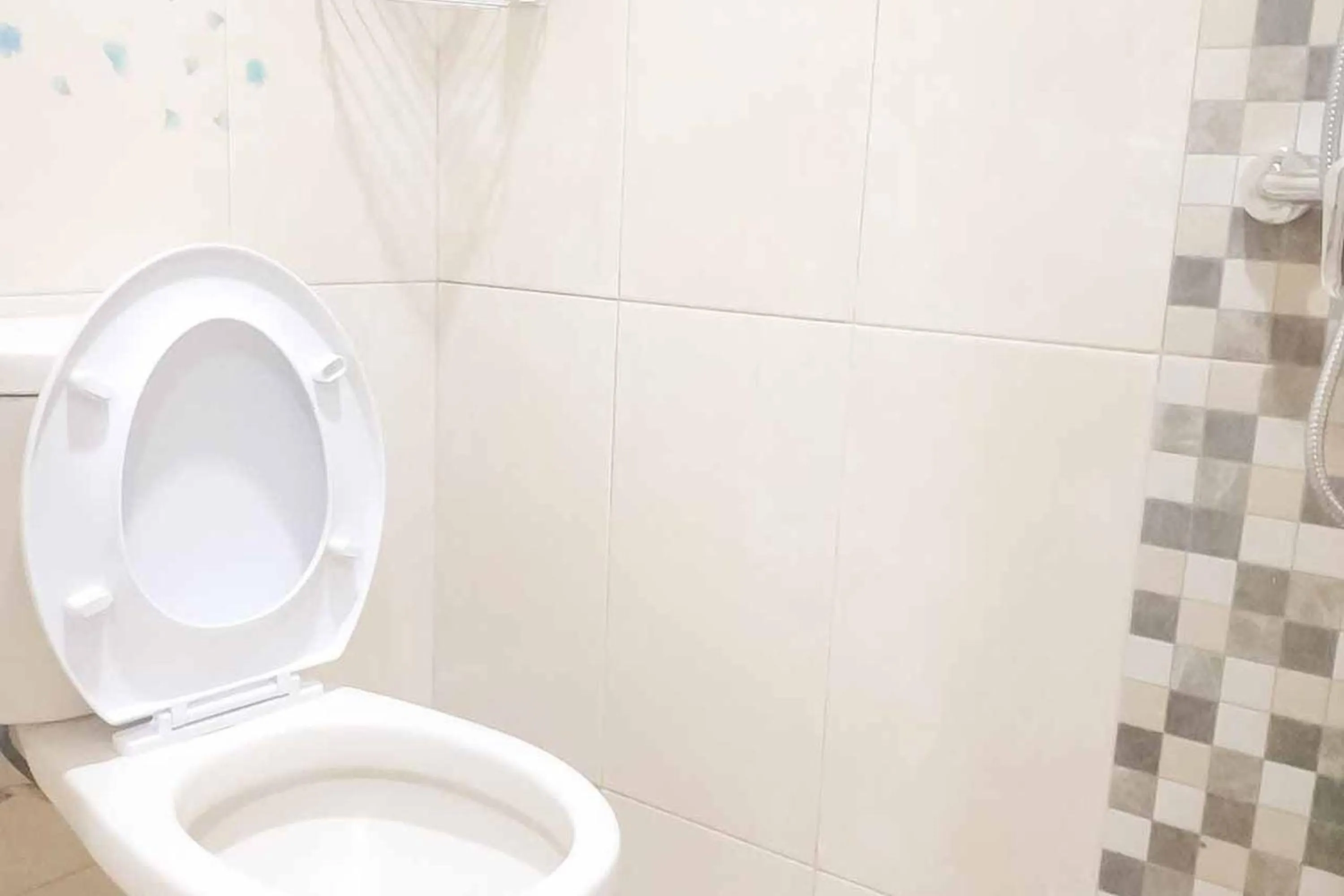 Bathroom in Rumahku Hayam Wuruk Mitra RedDoorz