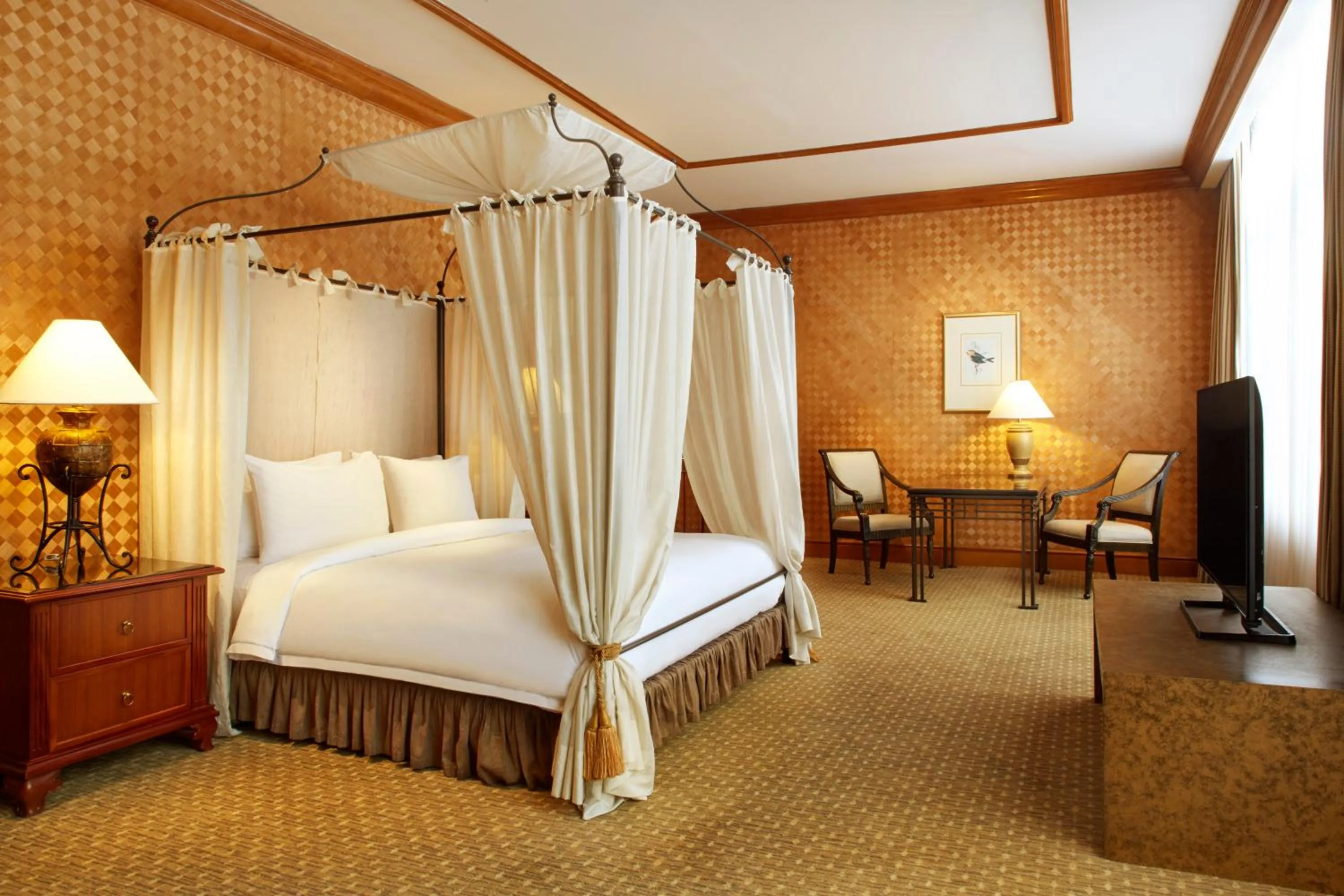 Bedroom, Bed in Aryaduta Bandung