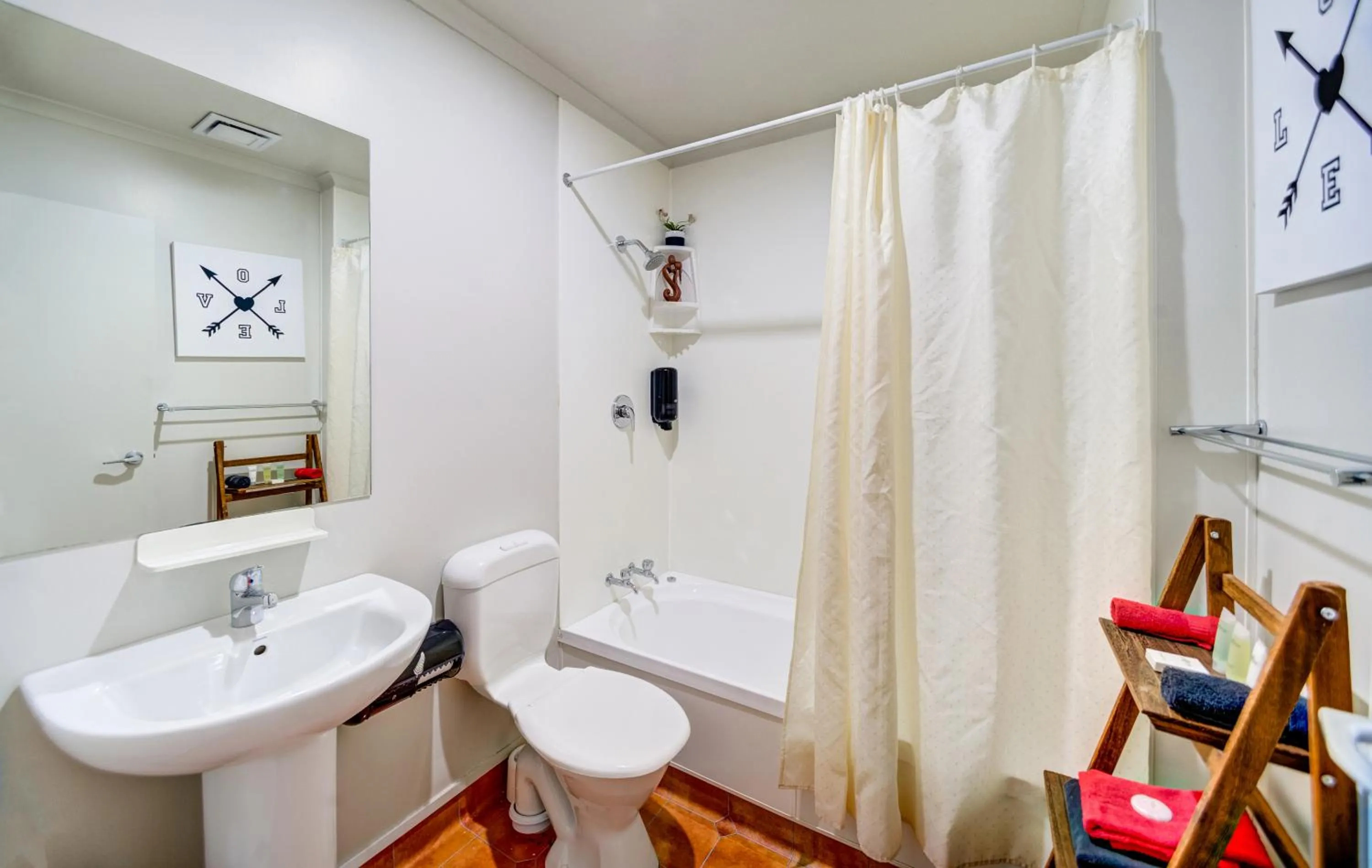 Toilet in Silver Fern Lodge