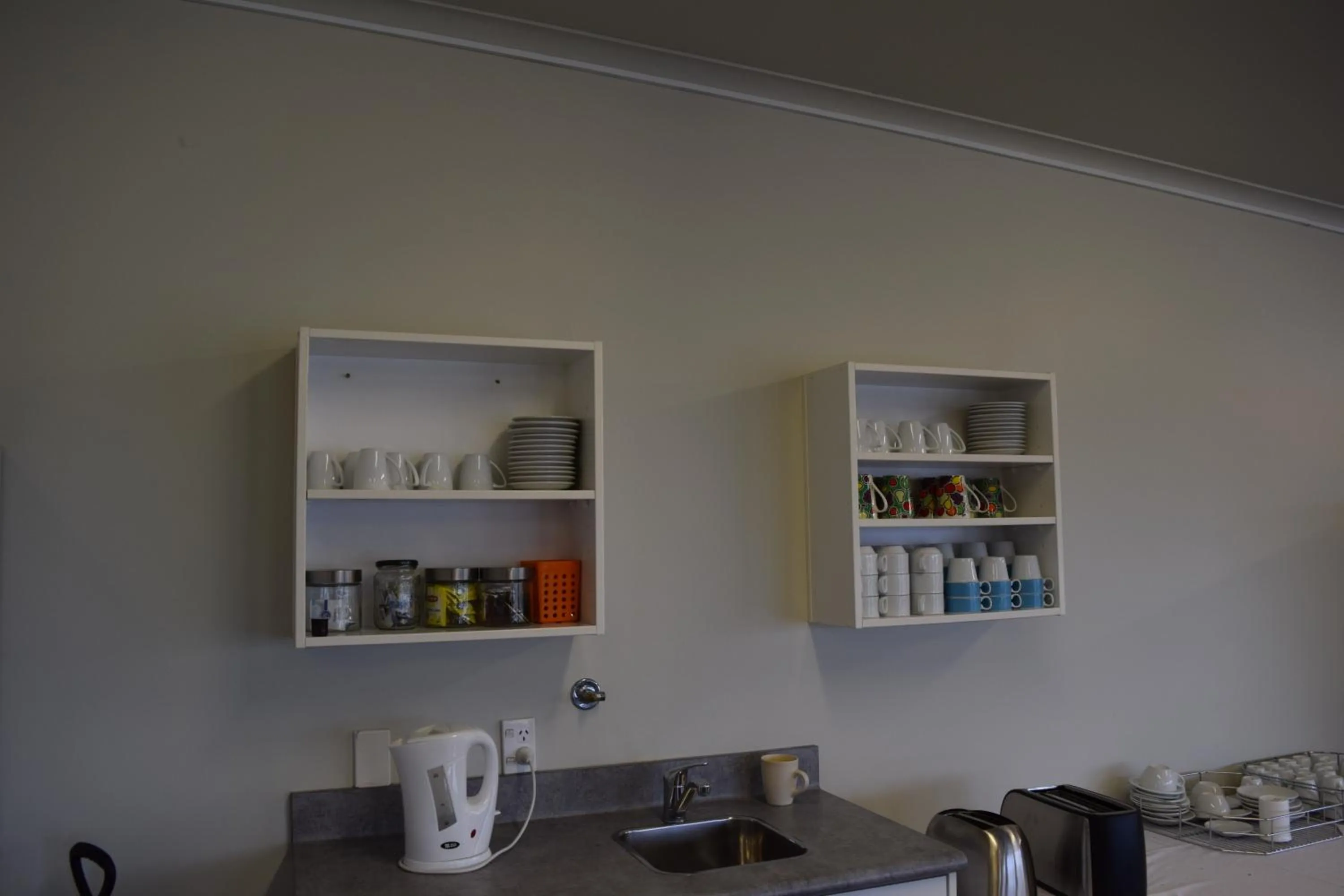 Coffee/tea facilities in Silver Fern Lodge