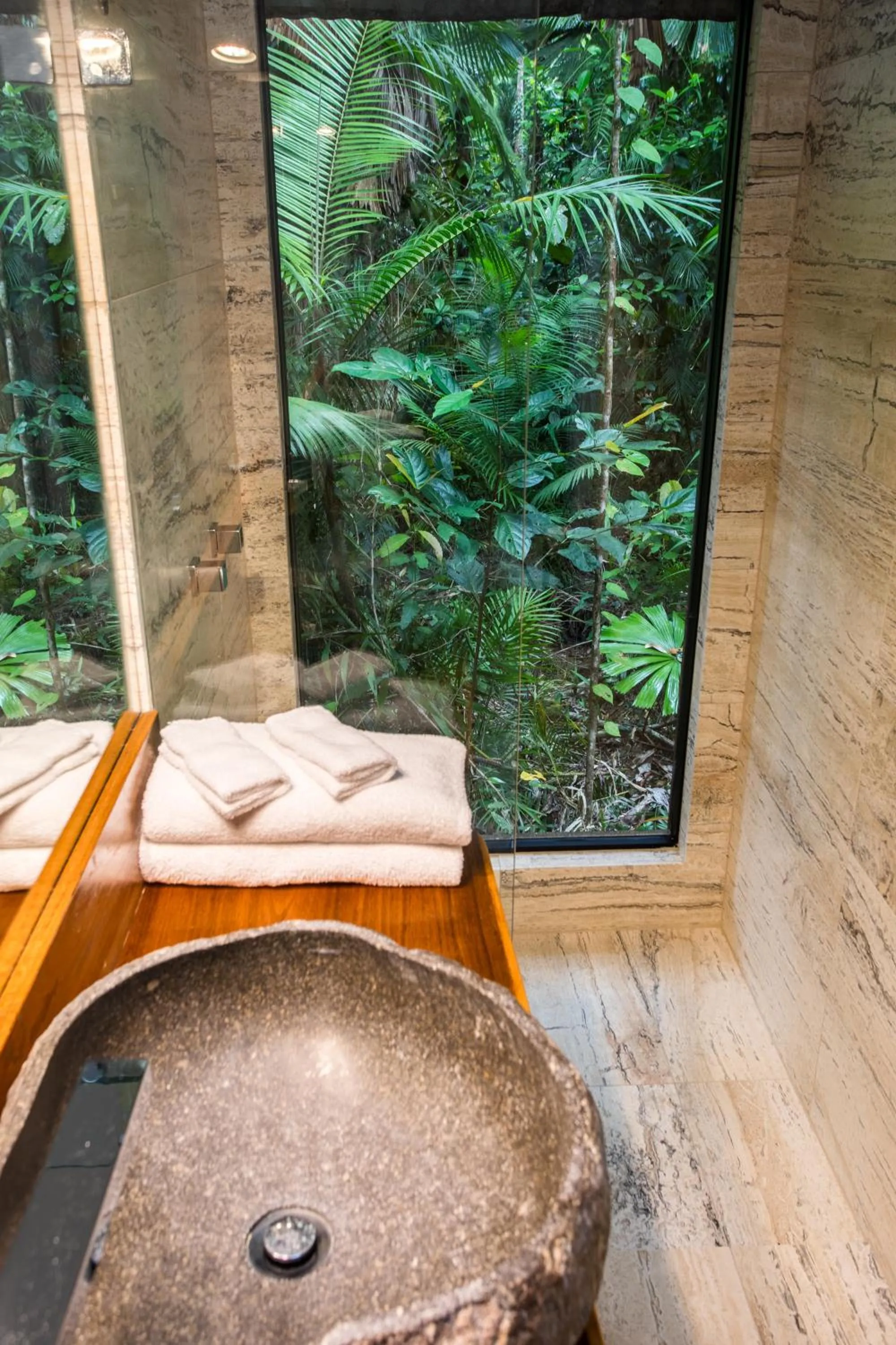 Shower in Daintree Wilderness Lodge