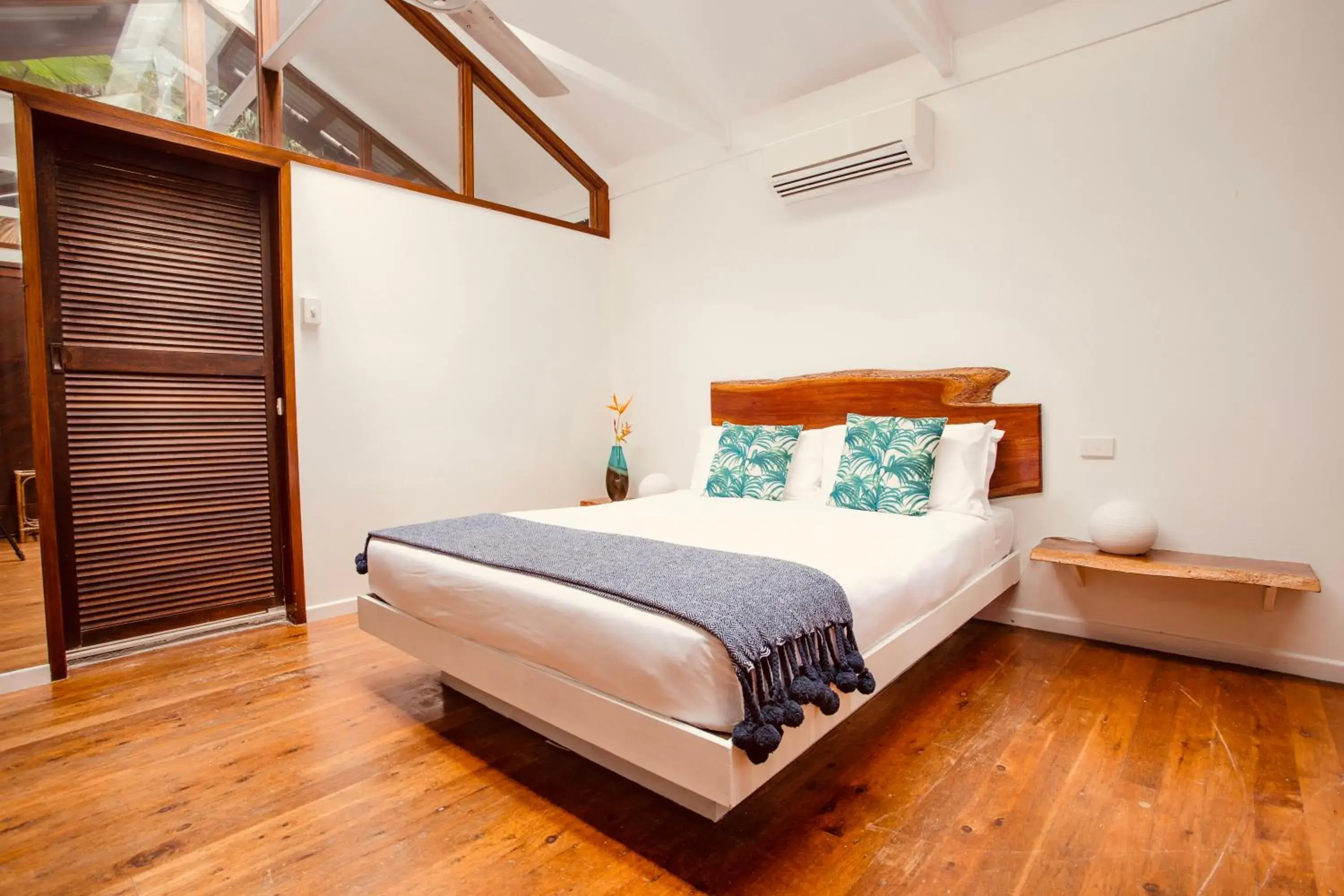 Bed in Daintree Wilderness Lodge Bed in Daintree Wilderness Lodge