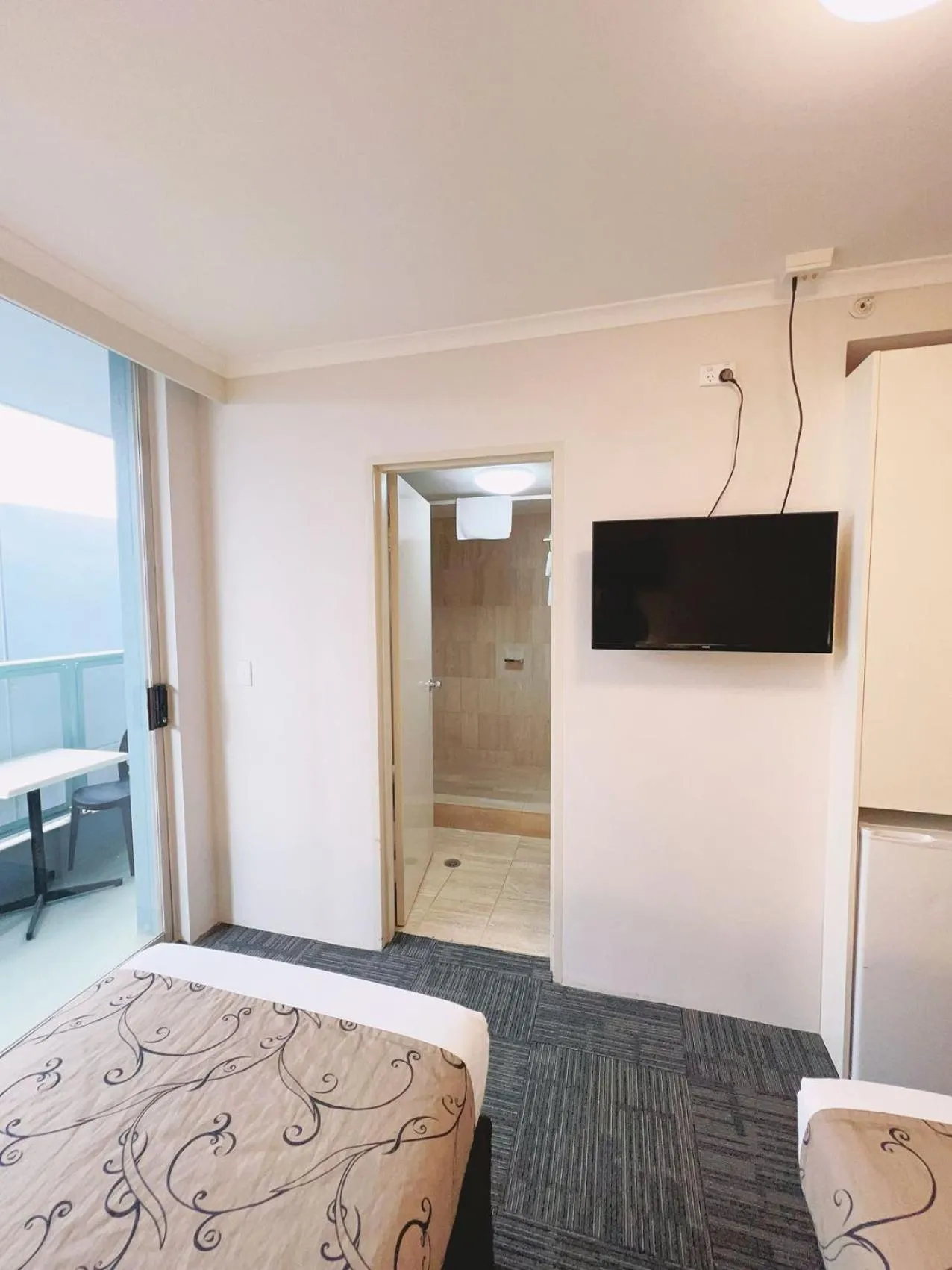 TV and multimedia, Bed in Carlton Lygon Lodge - Close to Melbourne Uni