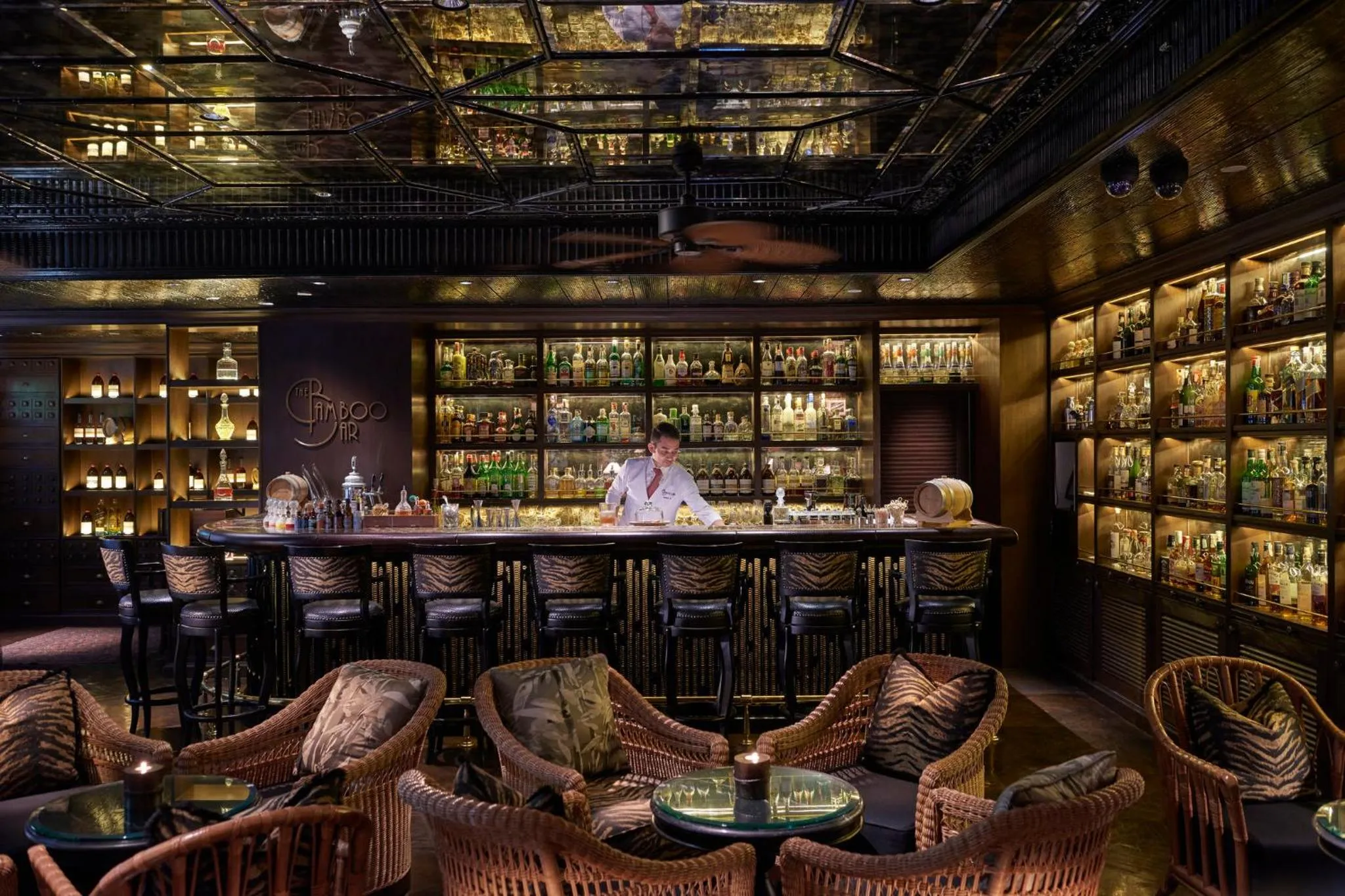 Lounge or bar in Mandarin Oriental, Bangkok