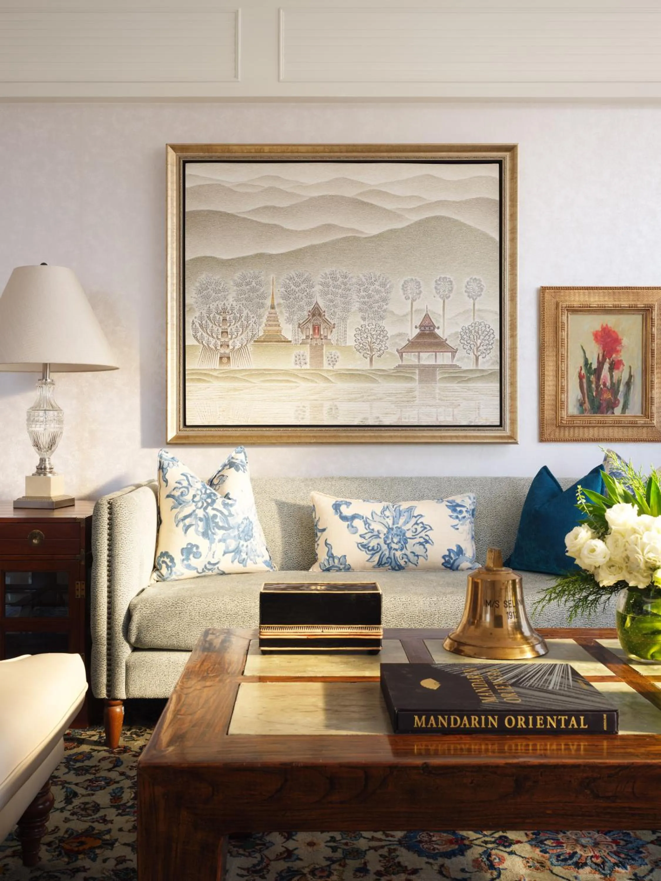 Living room in Mandarin Oriental, Bangkok