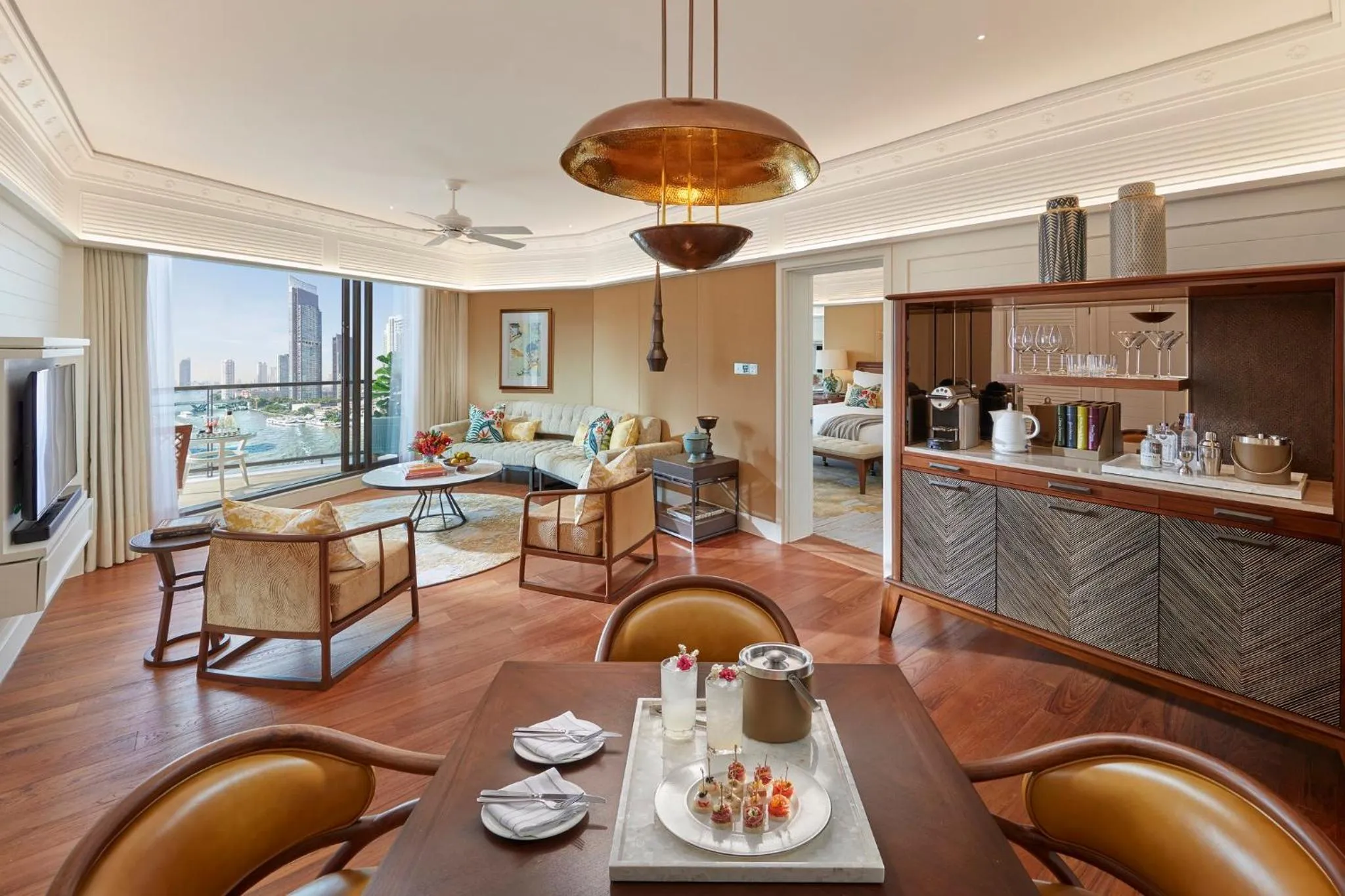 Photo of the whole room in Mandarin Oriental, Bangkok