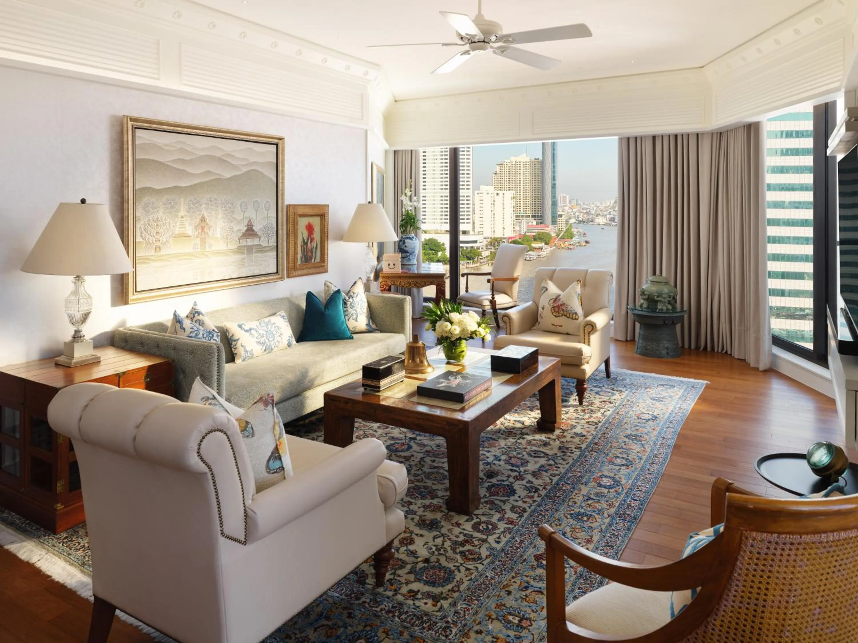 Living room in Mandarin Oriental, Bangkok