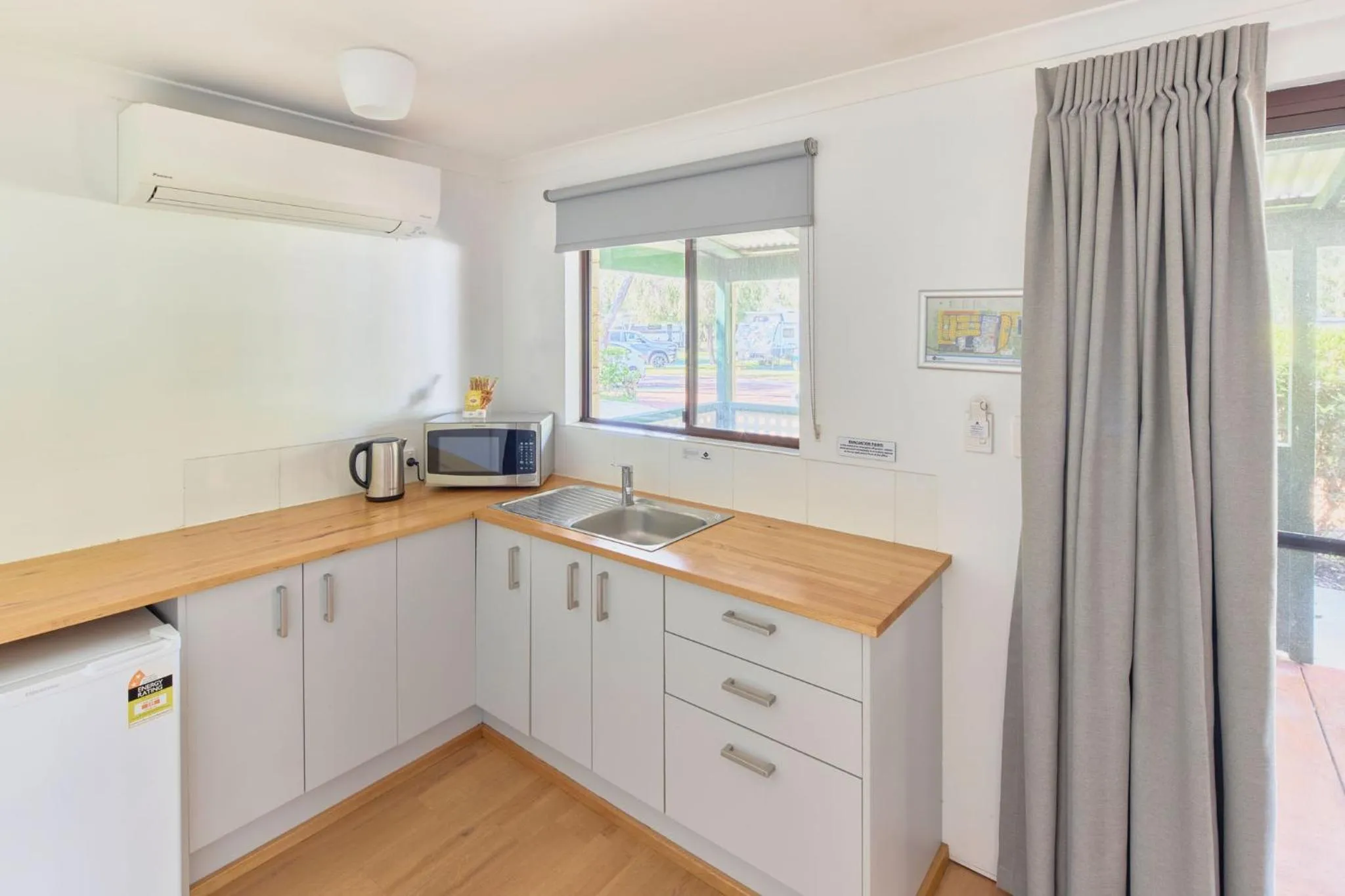 Kitchen or kitchenette in RAC Busselton Holiday Park