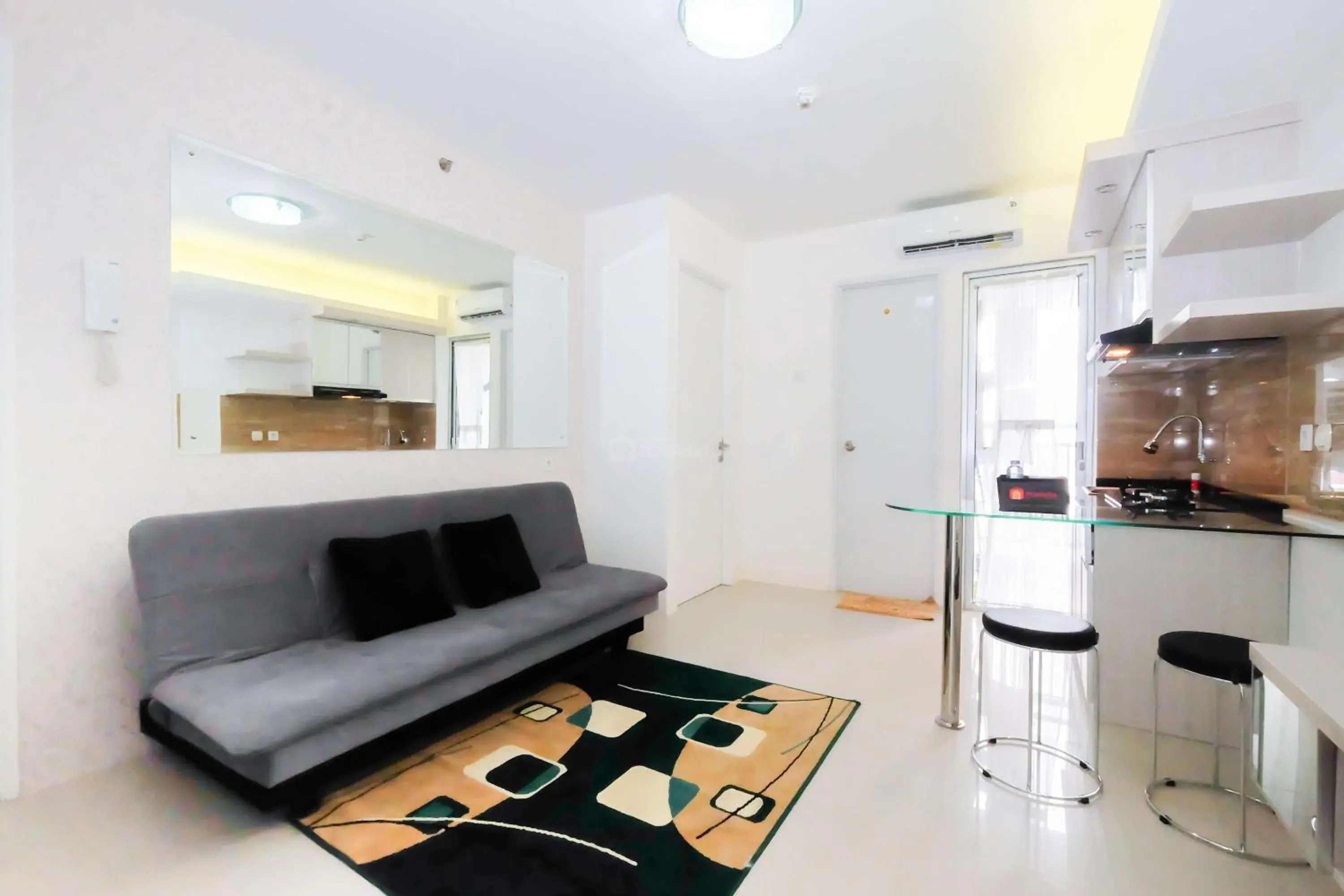 2 BR Bassura City Apartment with Mall Access By Travelio 2 BR Bassura City Apartment with Mall Access By Travelio