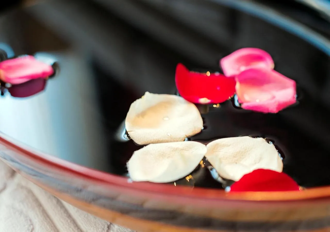 Massage in The Strand, Yangon