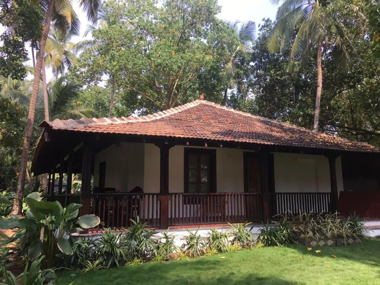 Property building in Montego Bay Beach Village - Morjim Property building in Montego Bay Beach Village - Morjim