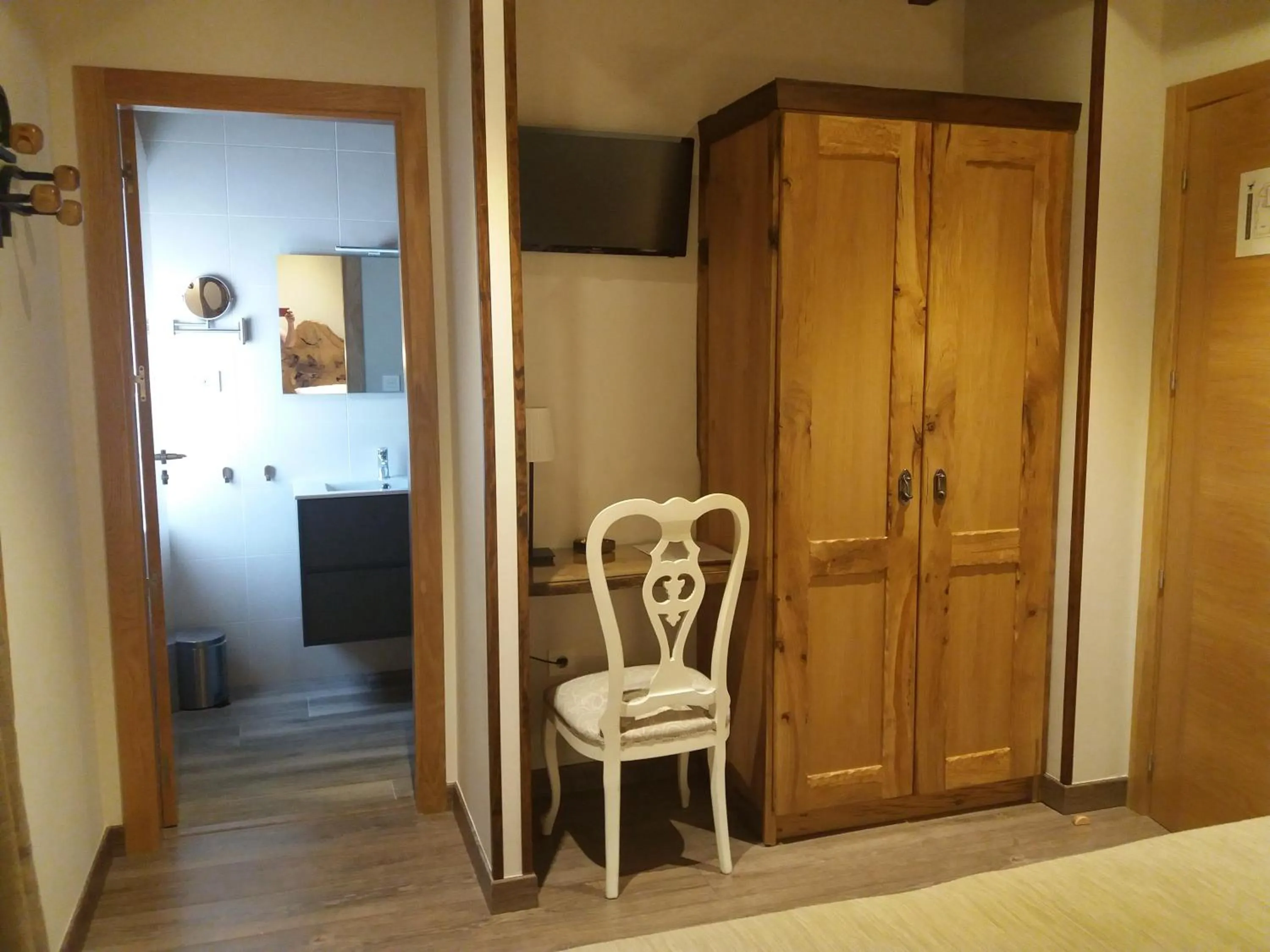 Photo of the whole room, Bed in Hotel Rural El Yunque