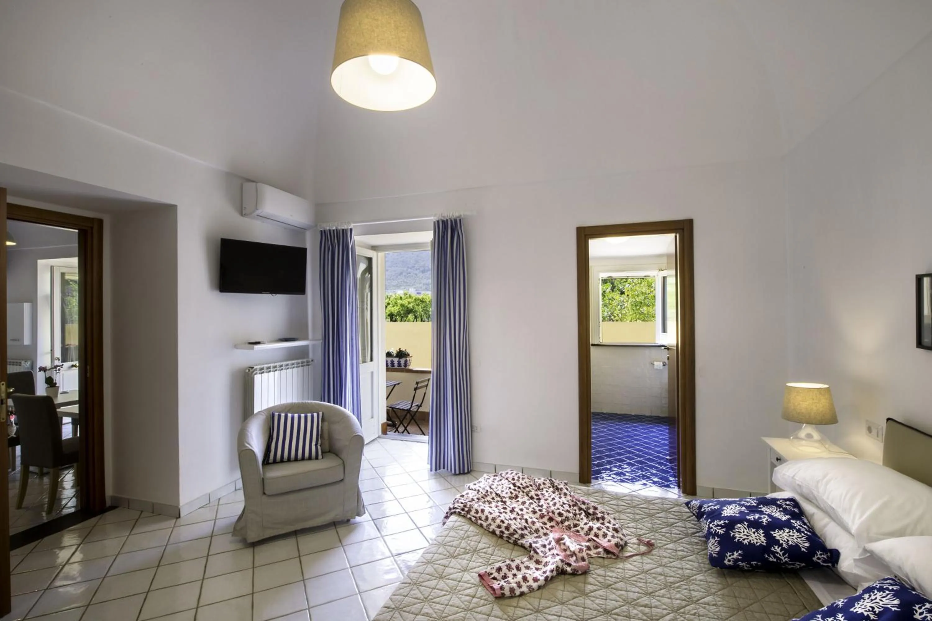 Patio, Bed in Casa Assunta B&B