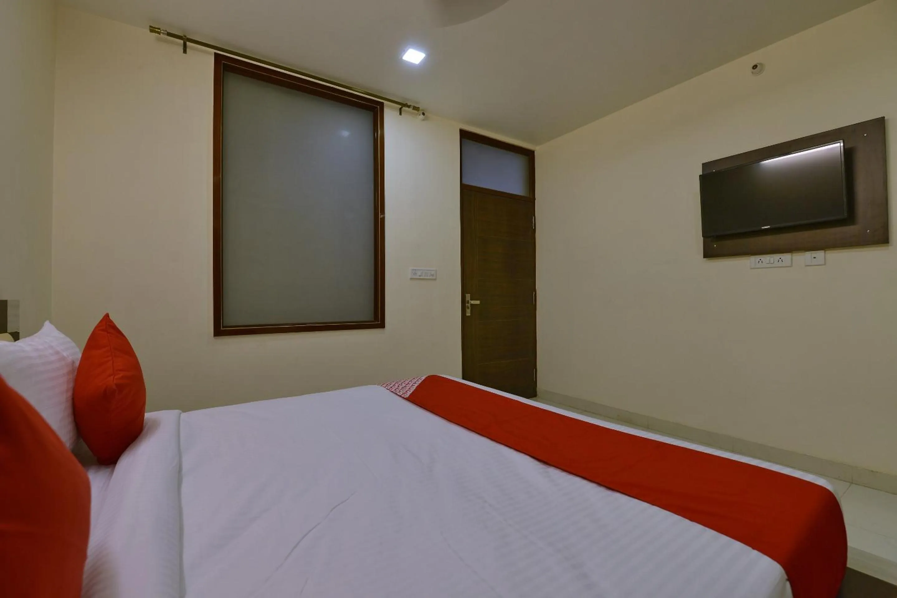 Bedroom, Bed in Hotel O Heritage Haveli