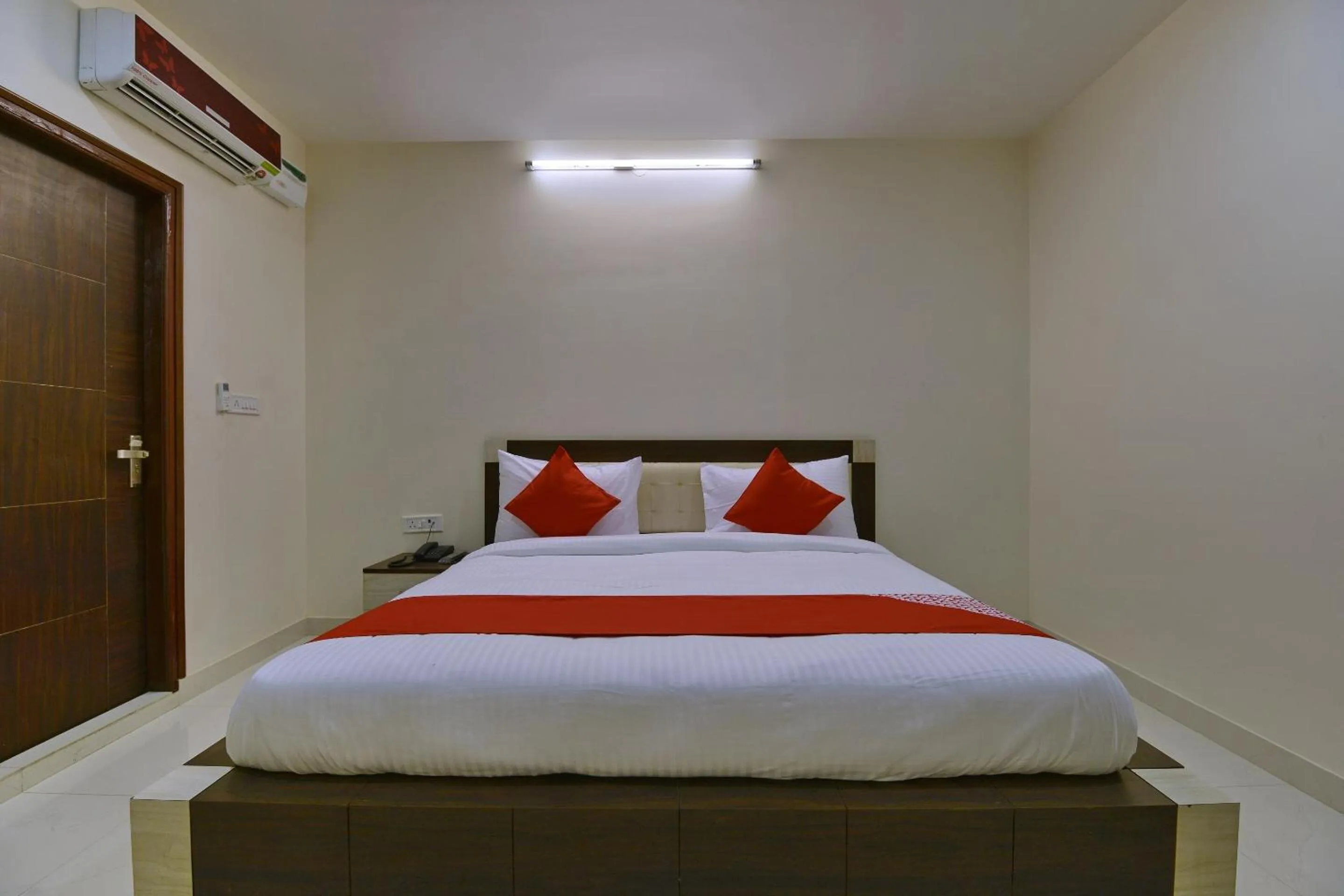 Bedroom, Bed in Hotel O Heritage Haveli