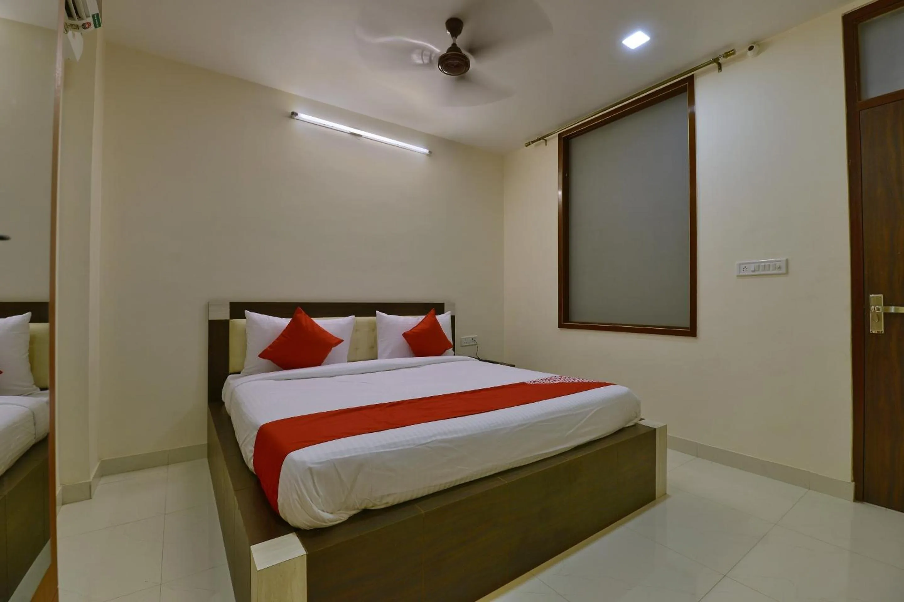 Bedroom, Bed in Hotel O Heritage Haveli