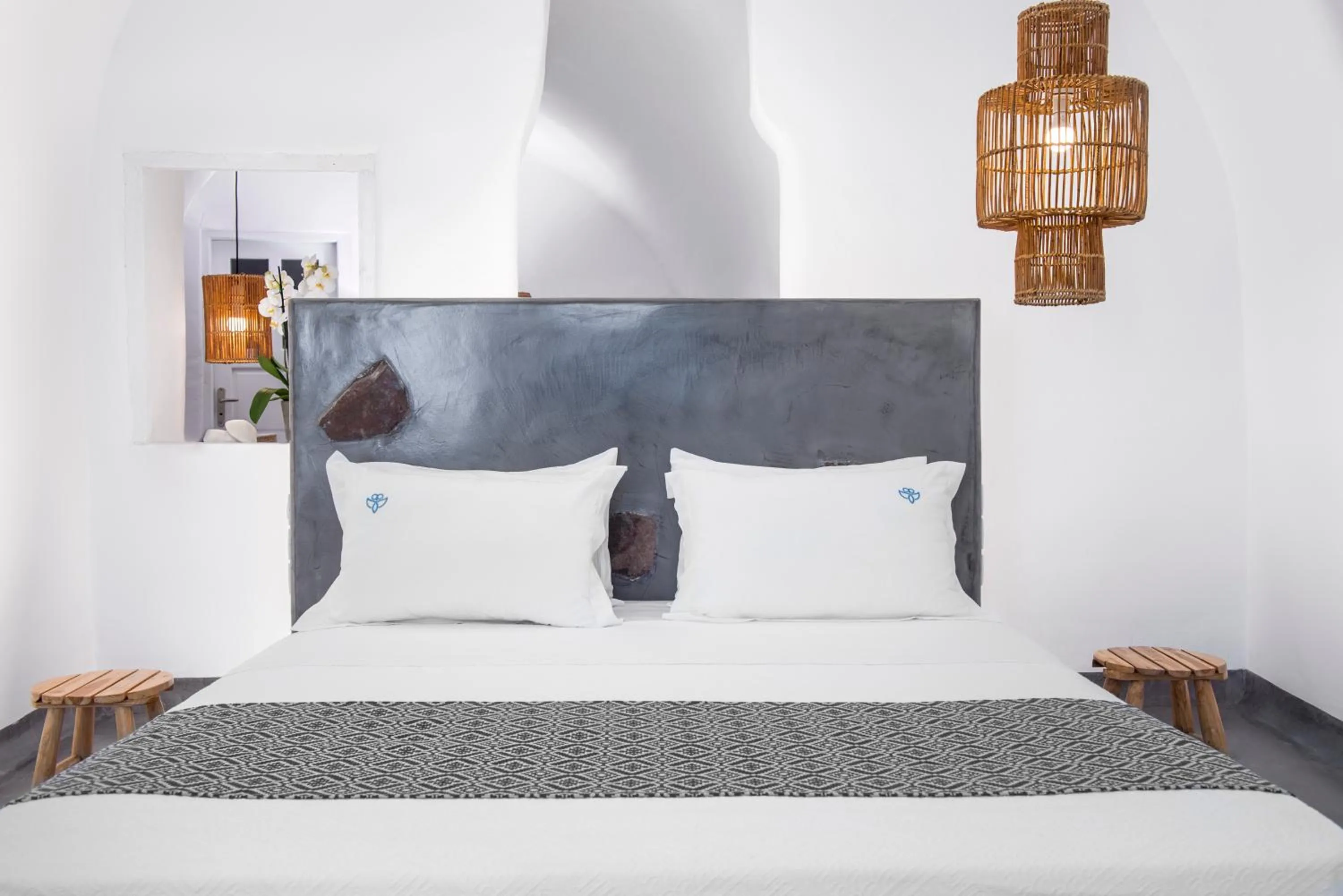 Bed in Sophia Oia View