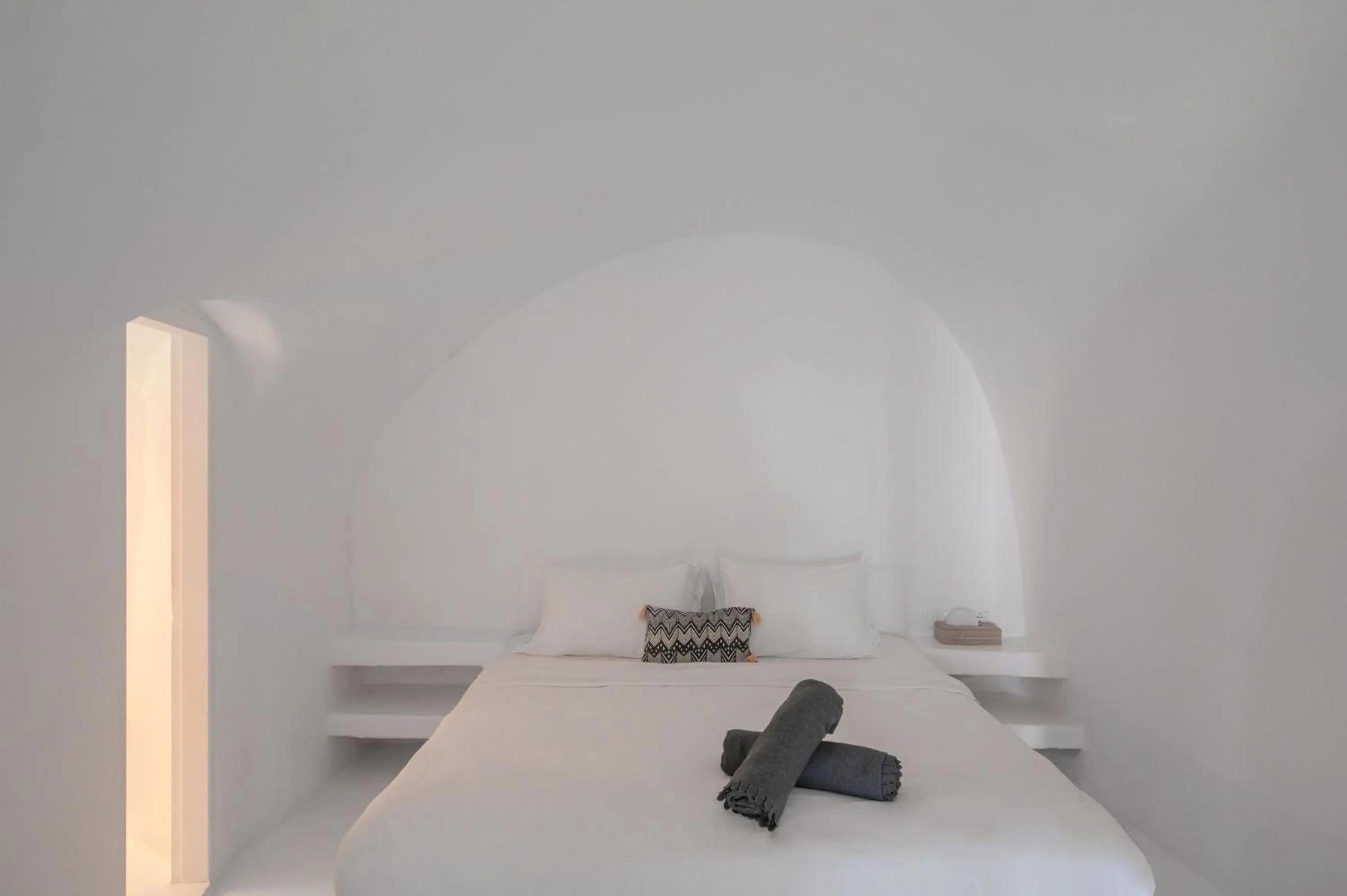 Bed in Sophia Oia View