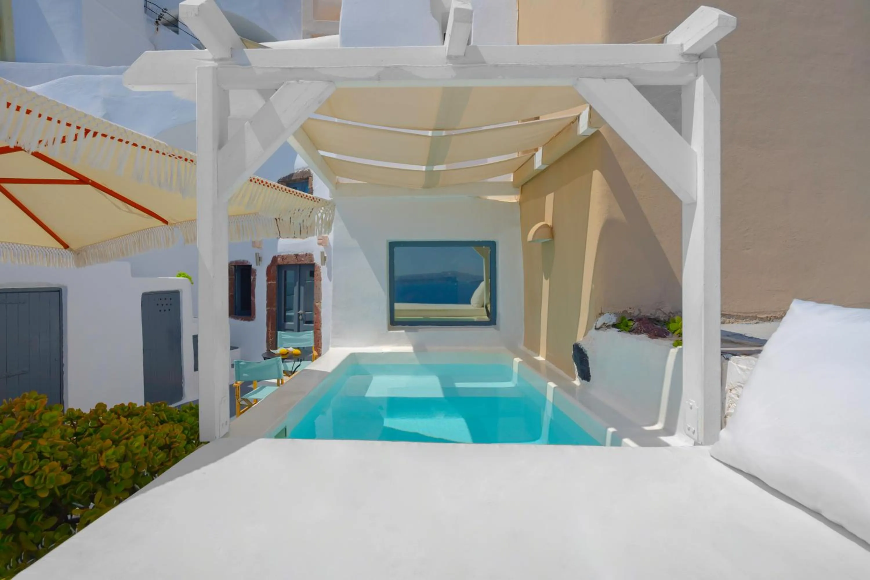 Bed in Sophia Oia View