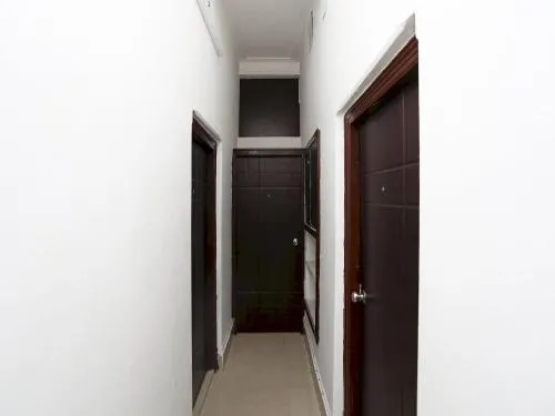 Lobby or reception in Hotel O Jalan Lake View Near Mani Square