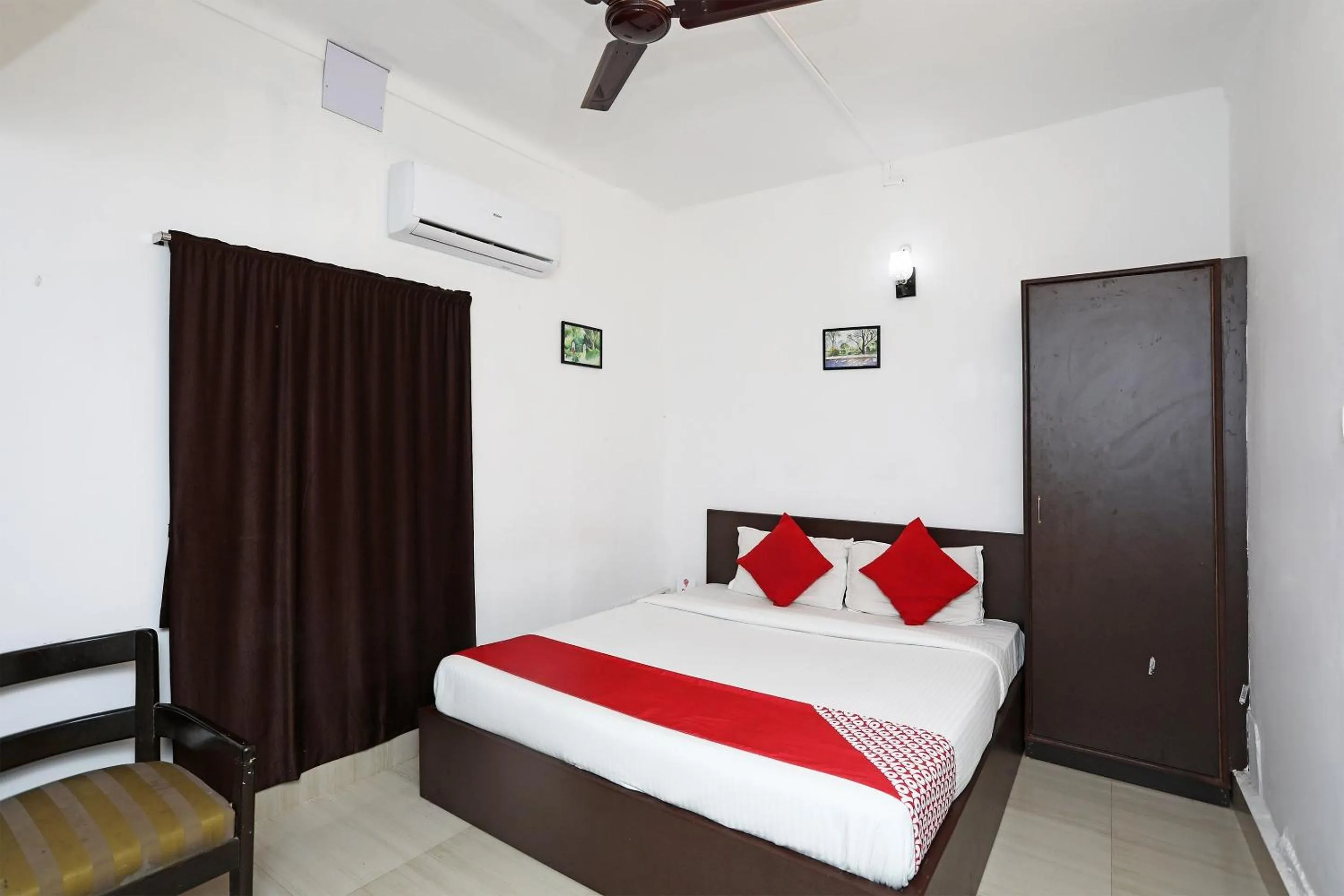 Bedroom, Bed in Hotel O Jalan Lake View Near Mani Square