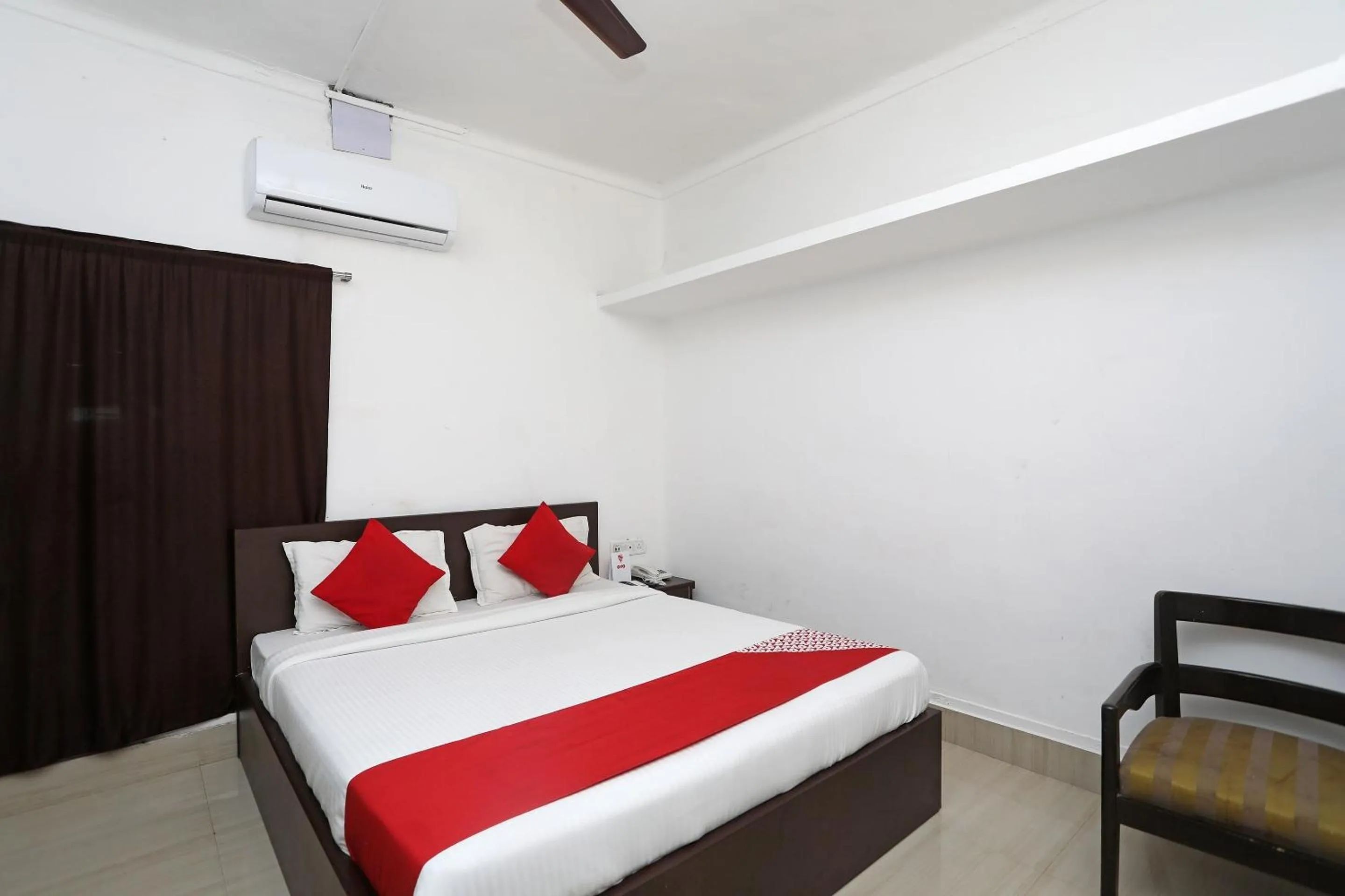 Bedroom, Bed in Hotel O Jalan Lake View Near Mani Square