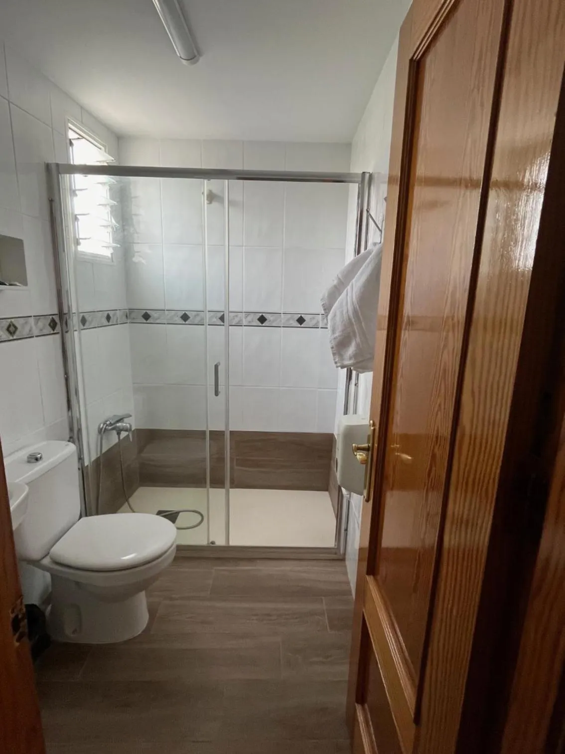 Shower in Hotel Mesón del Moro