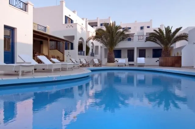 Facade/entrance in Lofos Village