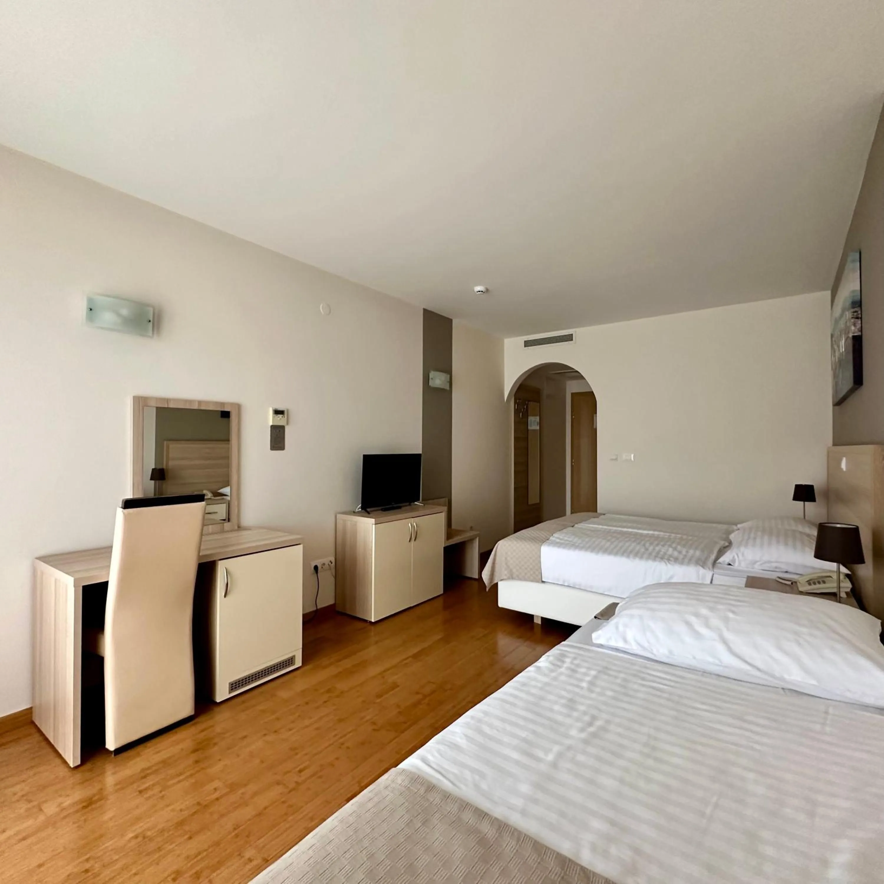 Bedroom, Bed in Hotel Villa MiraMar