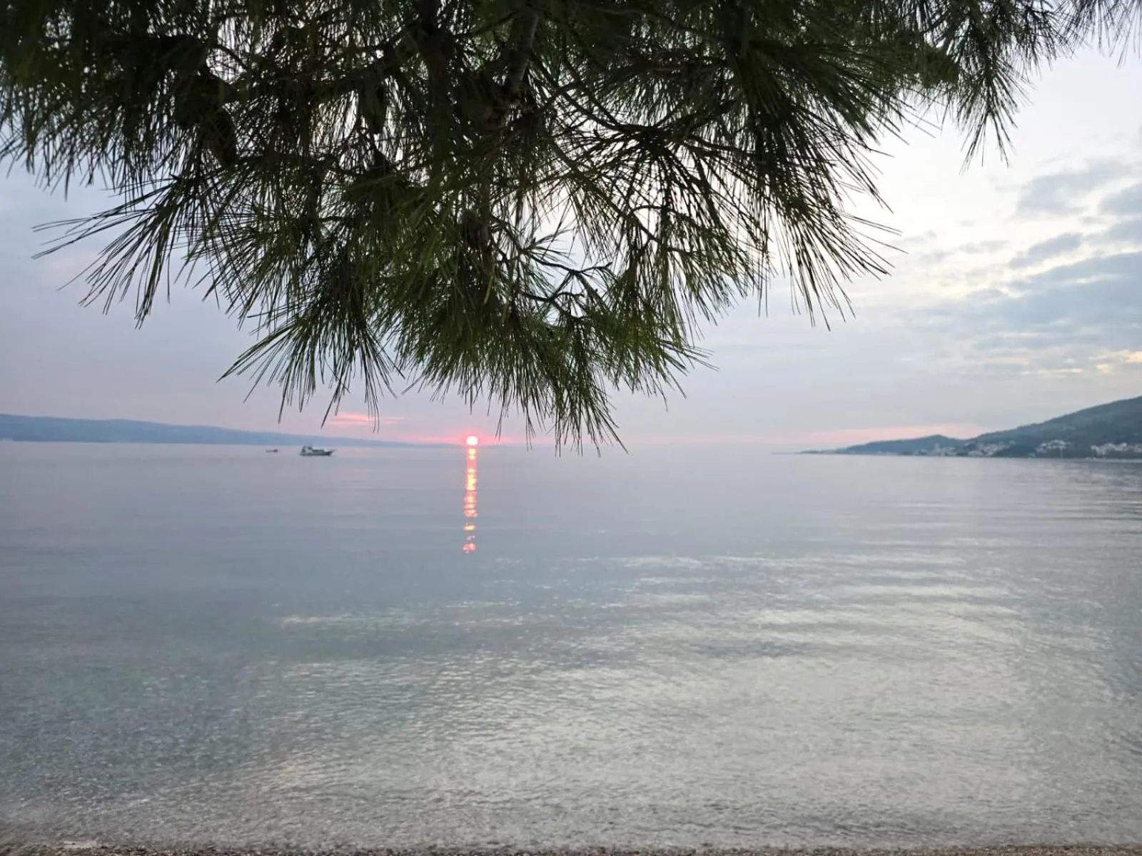 Beach in Hotel Villa MiraMar